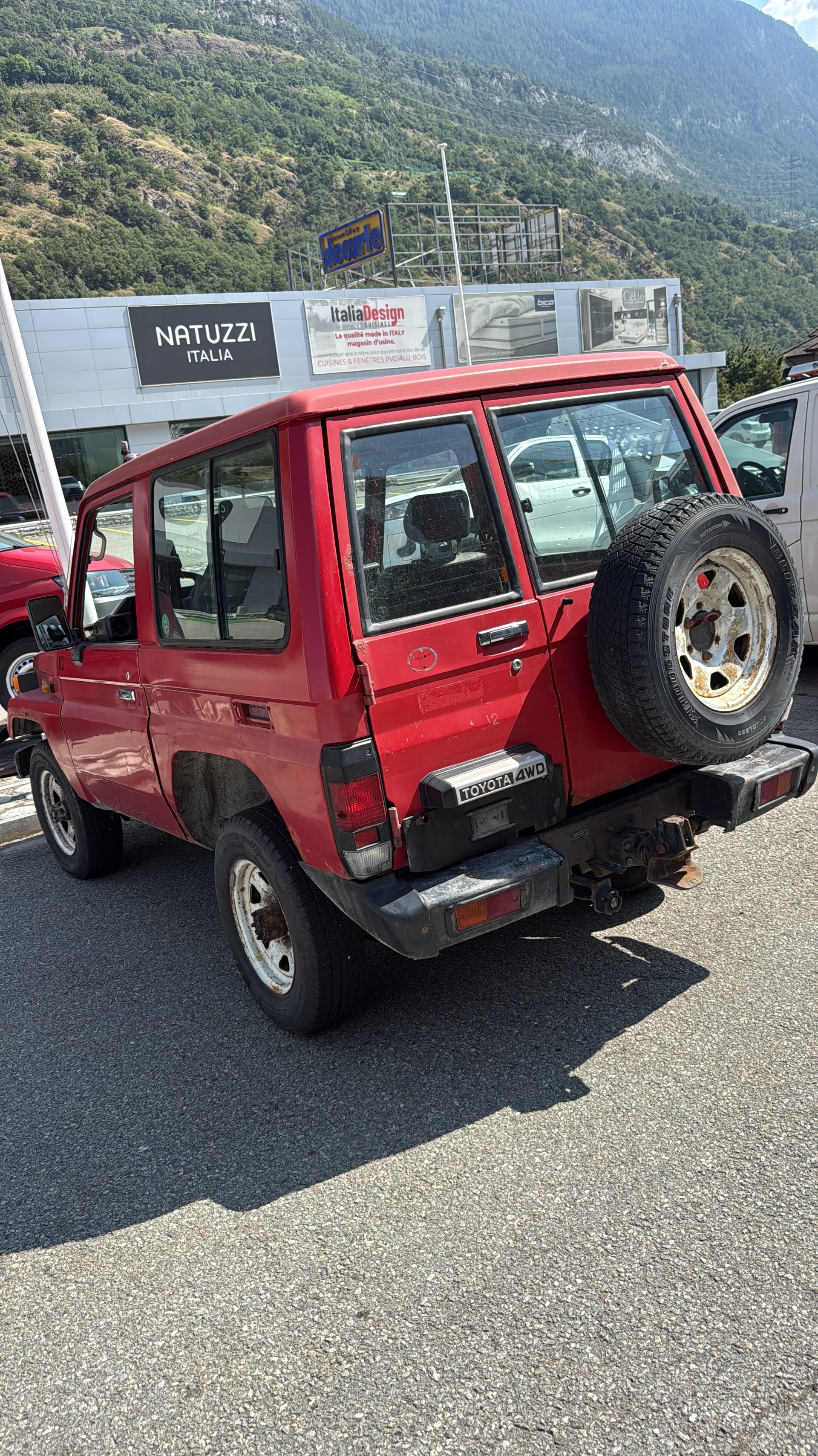 TOYOTA Land Cruiser 400 HdT 4.2 D-image-3