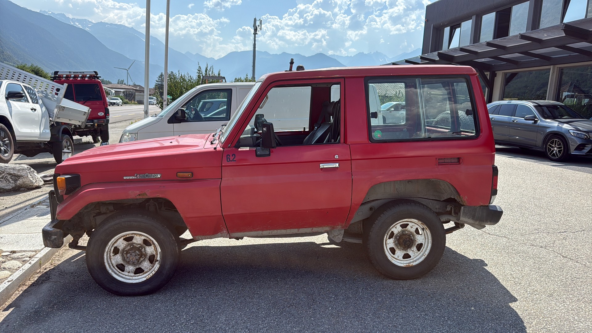 TOYOTA Land Cruiser 400 HdT 4.2 D-image-2