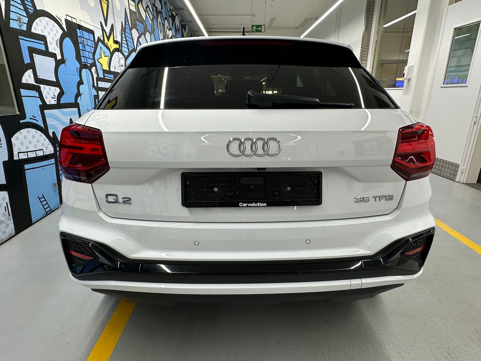 AUDI Q2 35 TFSI S line S-tronic-image-4