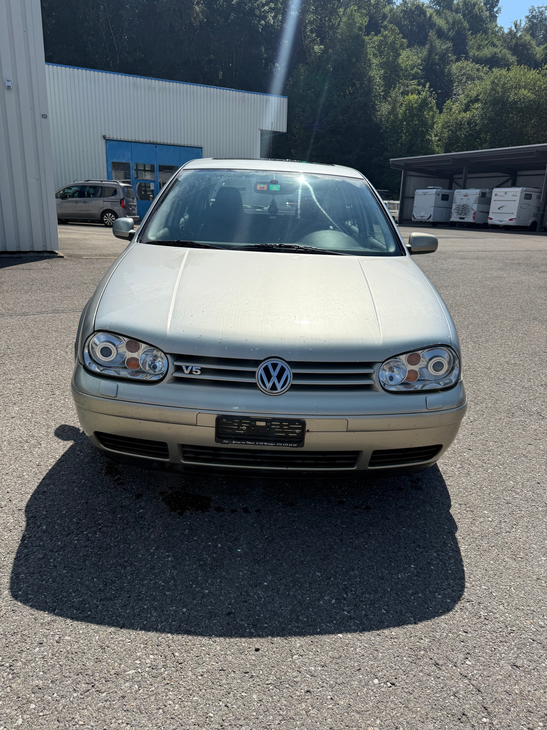 VW Golf 2.3 V5 GTI-image-1
