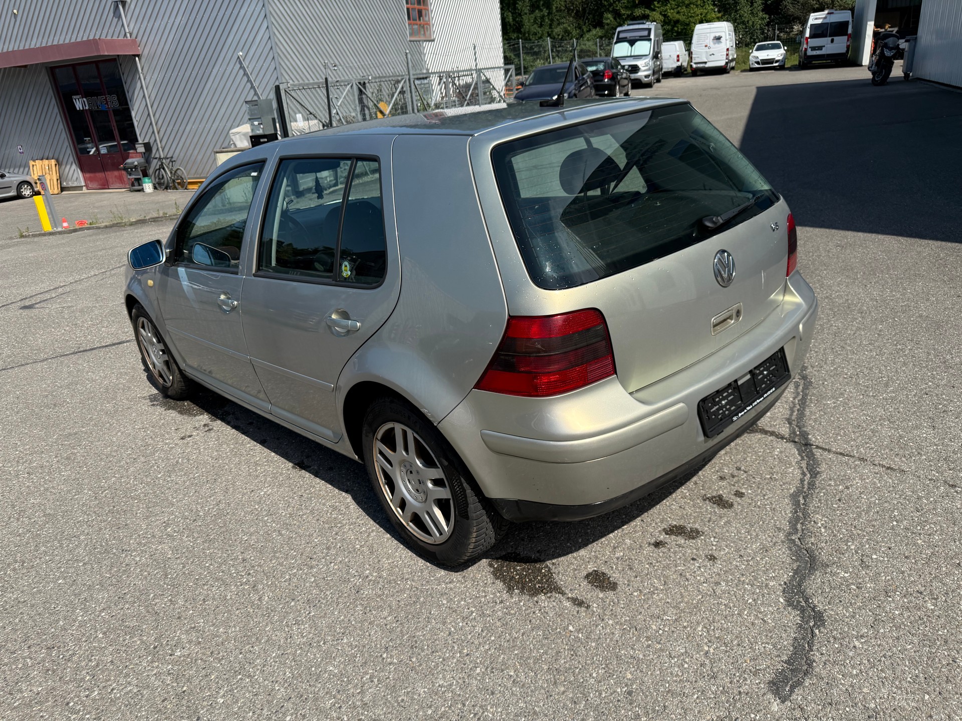 VW Golf 2.3 V5 GTI-image-7