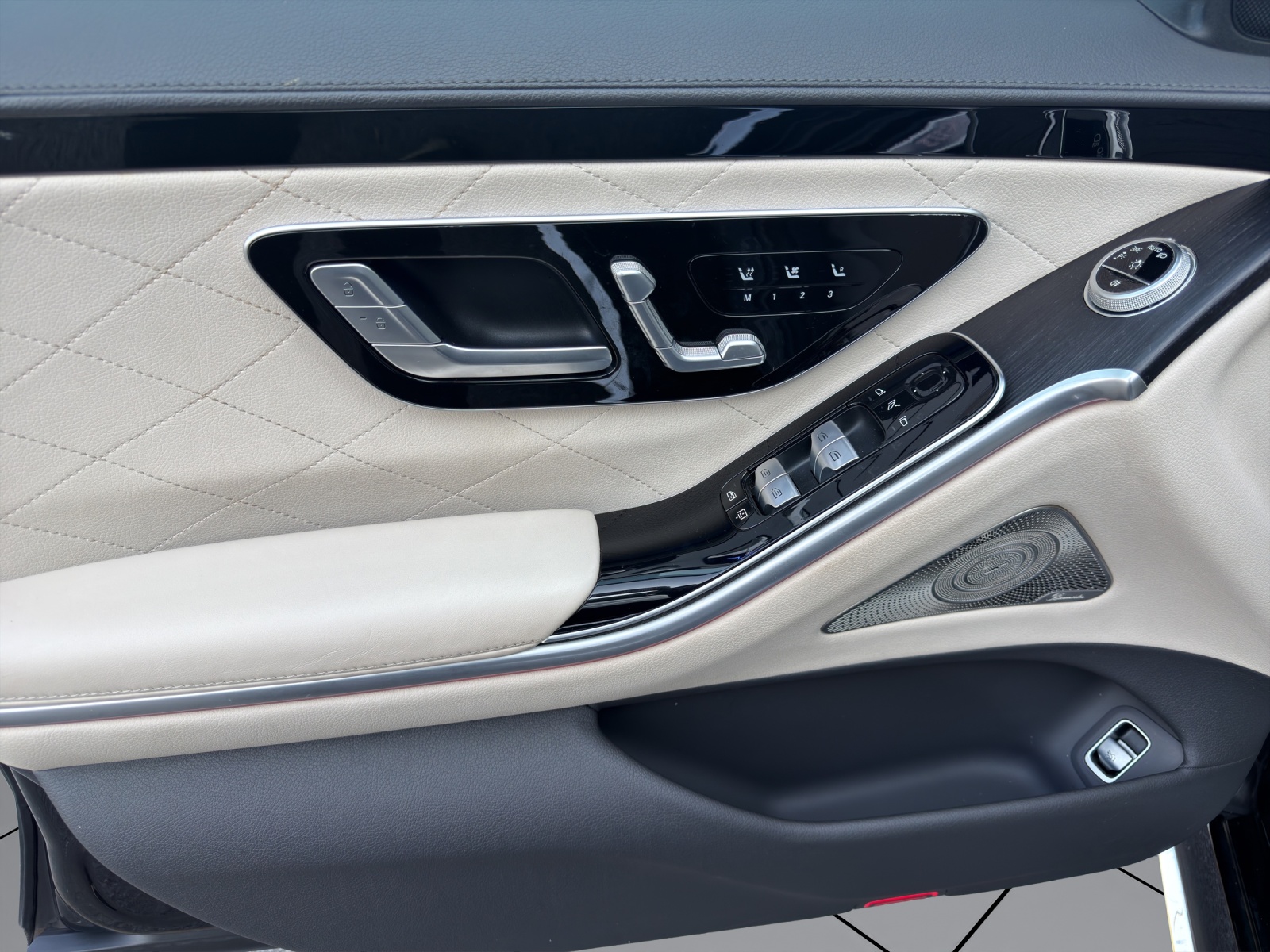 MERCEDES-BENZ S 450 L 4M AMG Line 9G-T-image-9