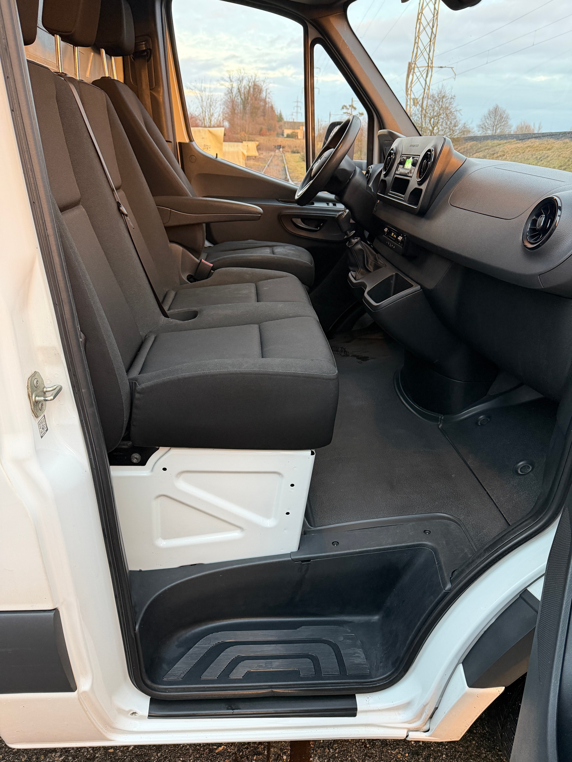 MERCEDES-BENZ 314 CDI Kühlkasten mit Aggregat-image-9