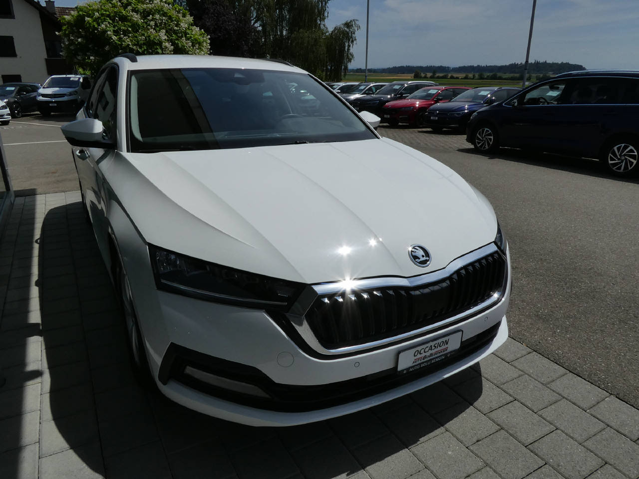 SKODA Octavia Combi 1.5 TSI Ambition DSG-image-3