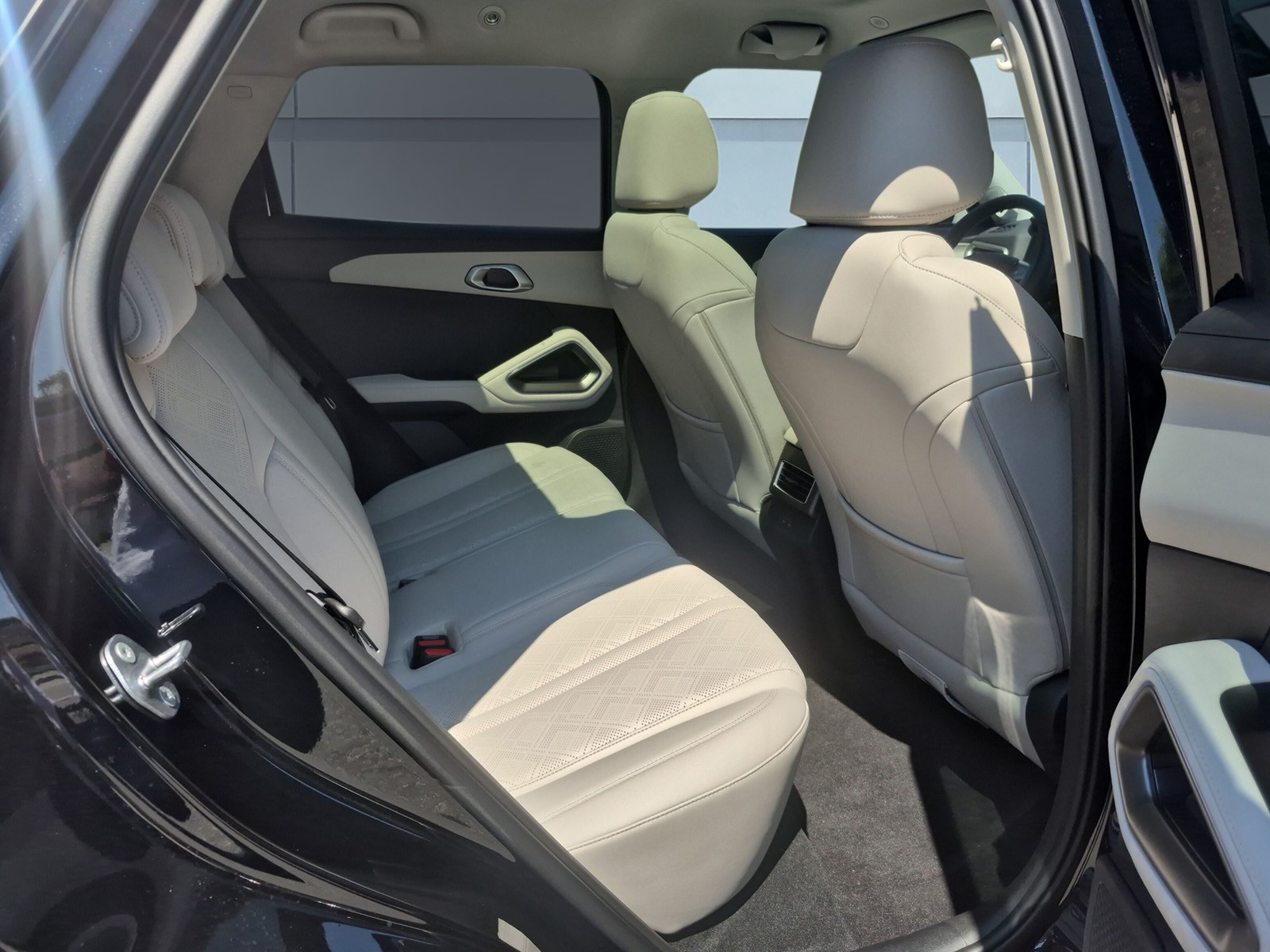 BYD Atto 2 DM-i Boost-image-13