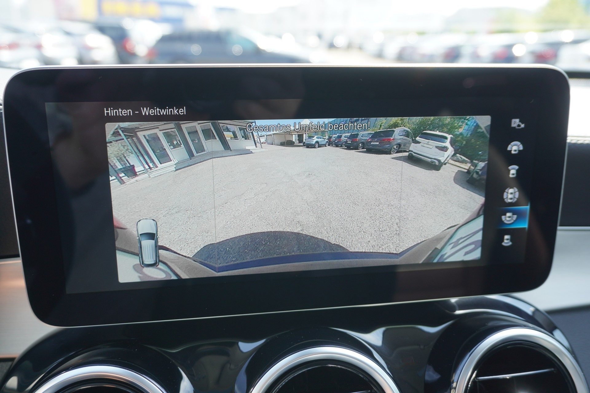 MERCEDES-BENZ GLC 300 e 4Matic 9G-Tronic-image-29