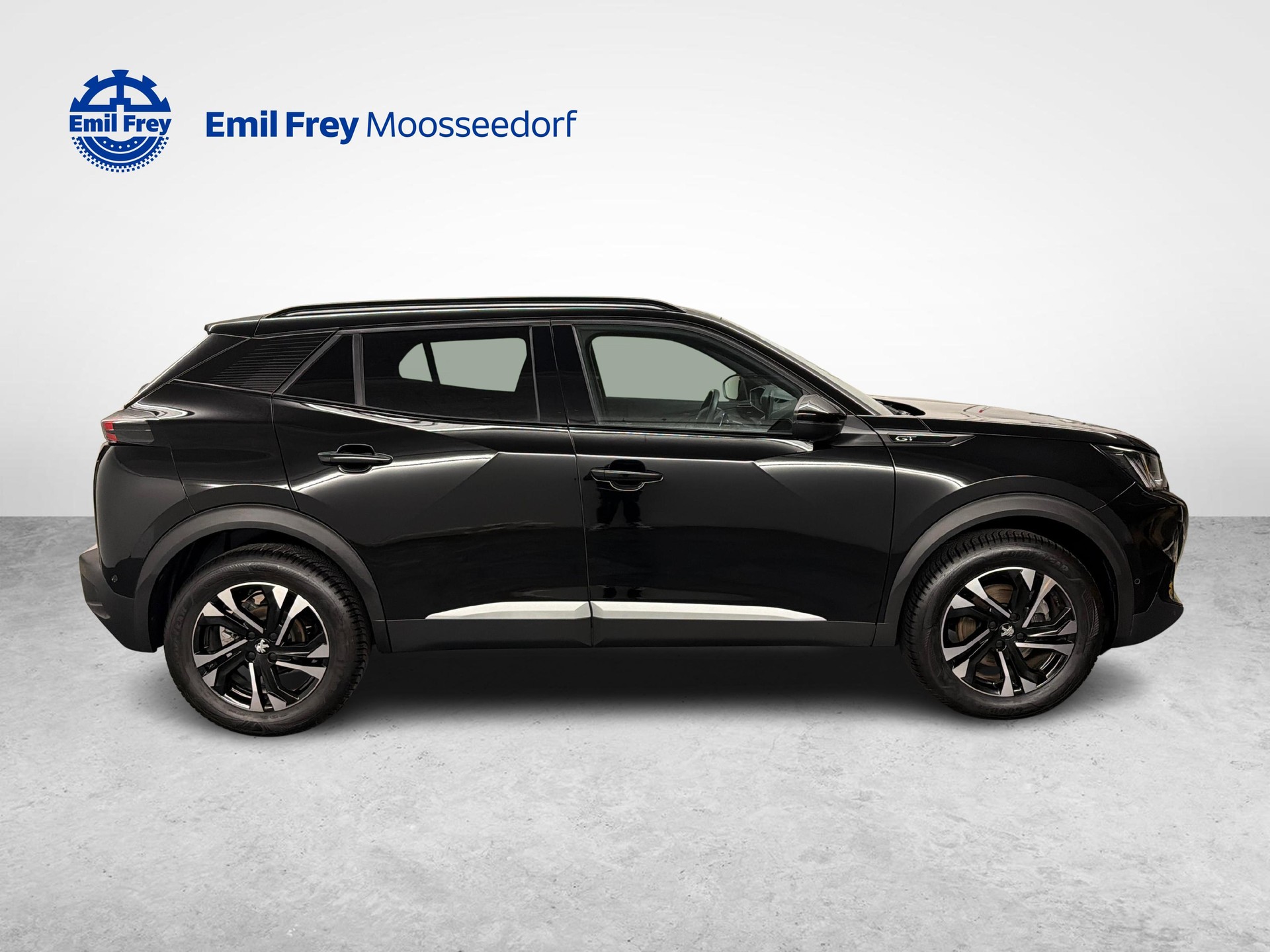 PEUGEOT 2008 1.2 PureTech 155 GT-image-5