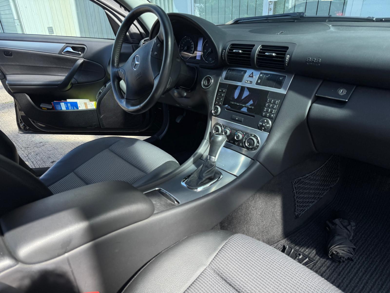 MERCEDES-BENZ C 180 Kompressor-image-2