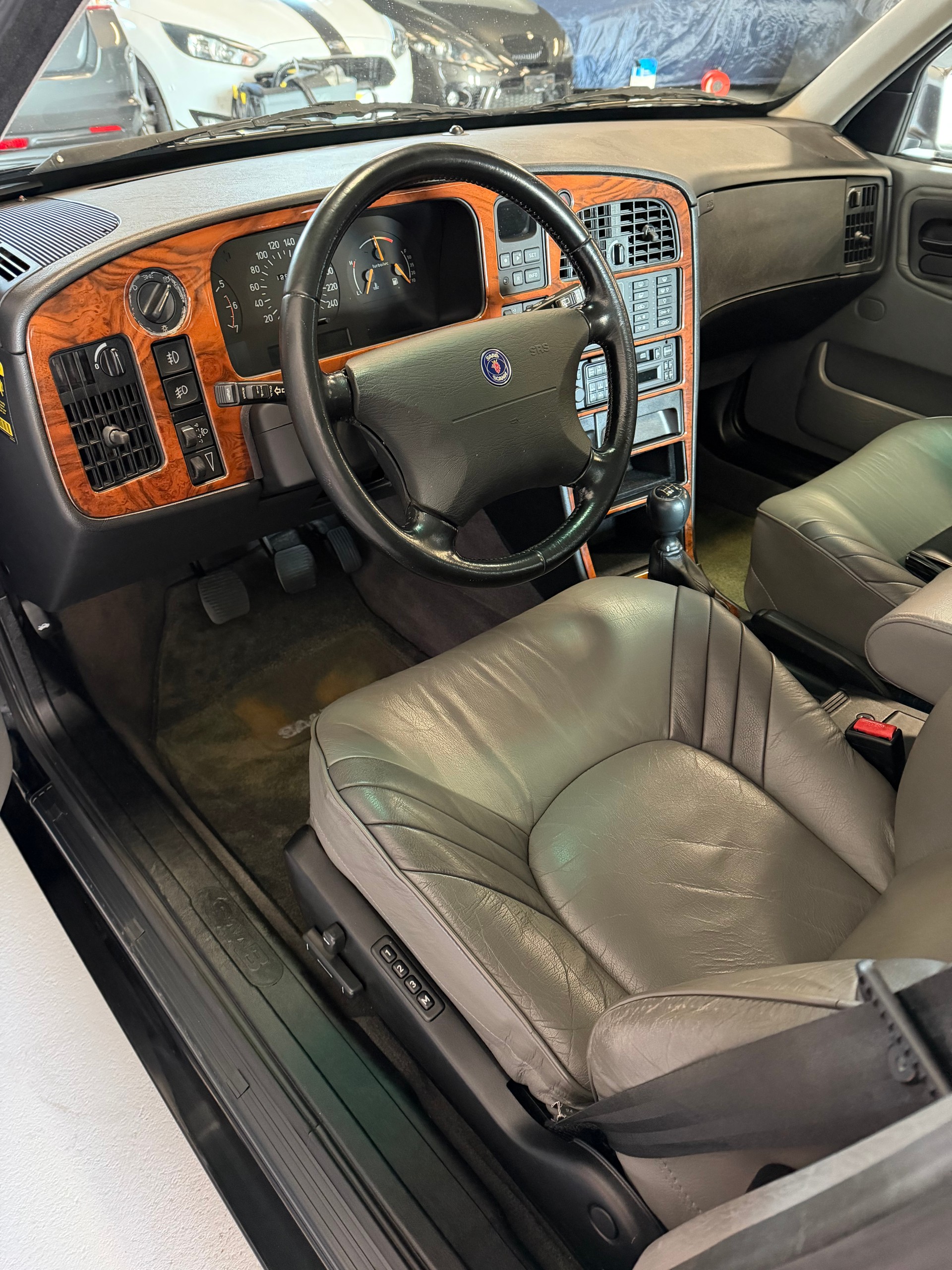 SAAB 9000 Aero 2.3 turbo 16-image-7