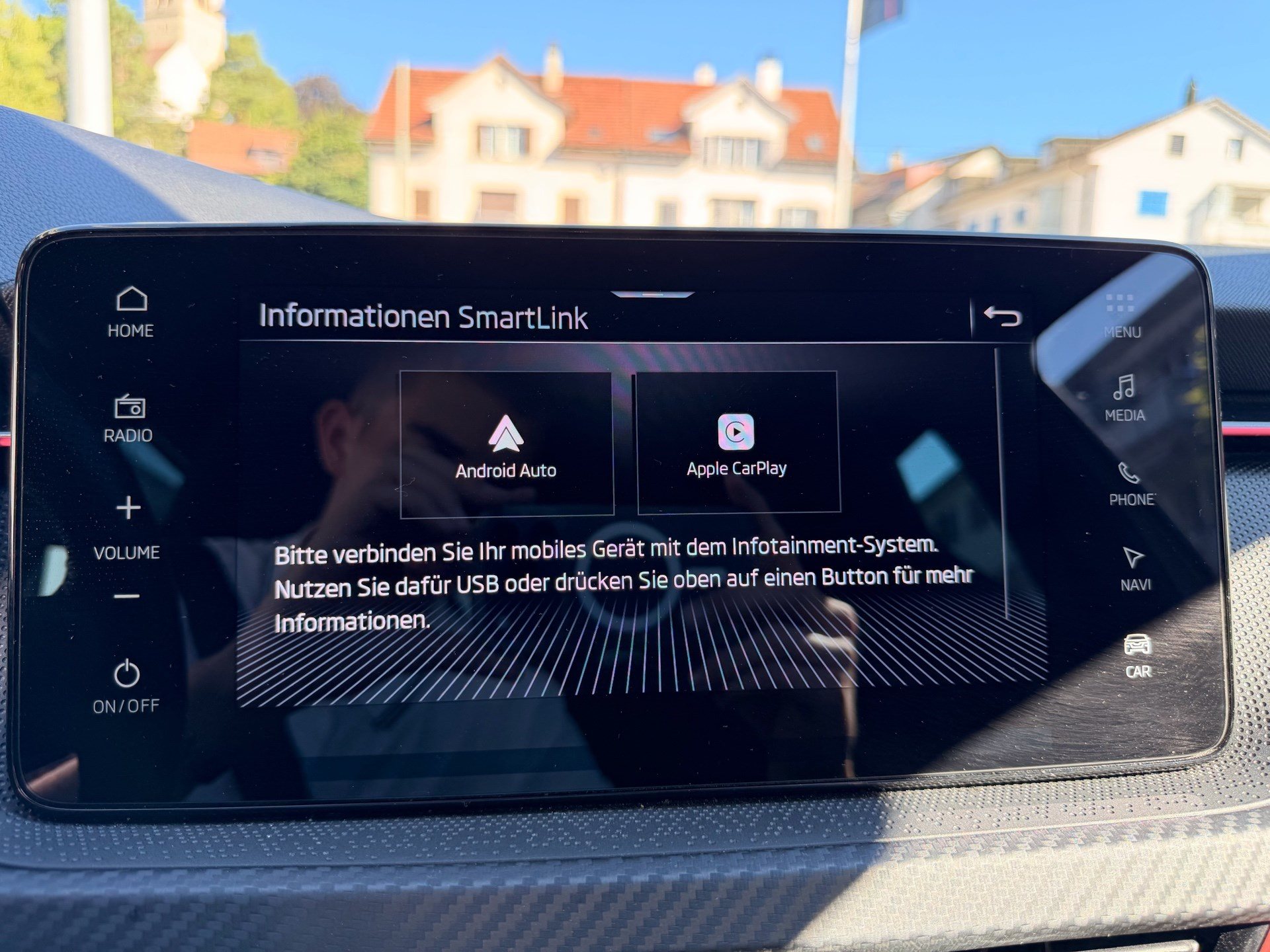 SKODA Scala 1.5 TSI DSG MONTE CARLO *** GARANTIE BIS 2029 ***-image-18