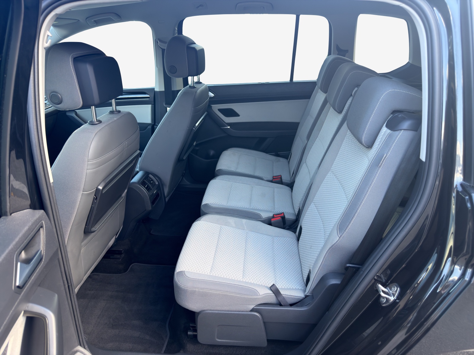 VW Touran 1.5 TSI EVO Comfortline DSG-image-11
