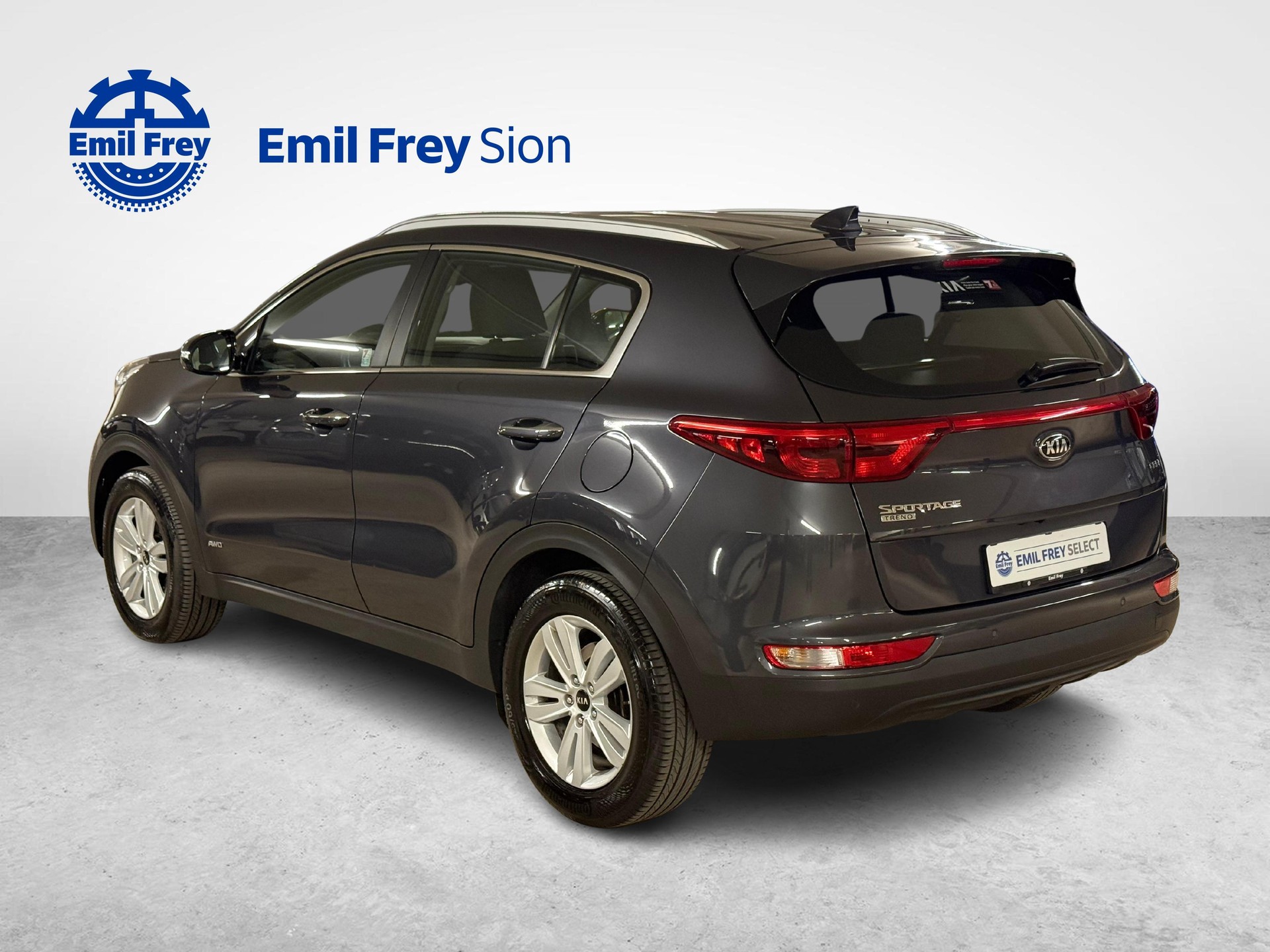 KIA Sportage 2.0 CRDi Trend-image-2