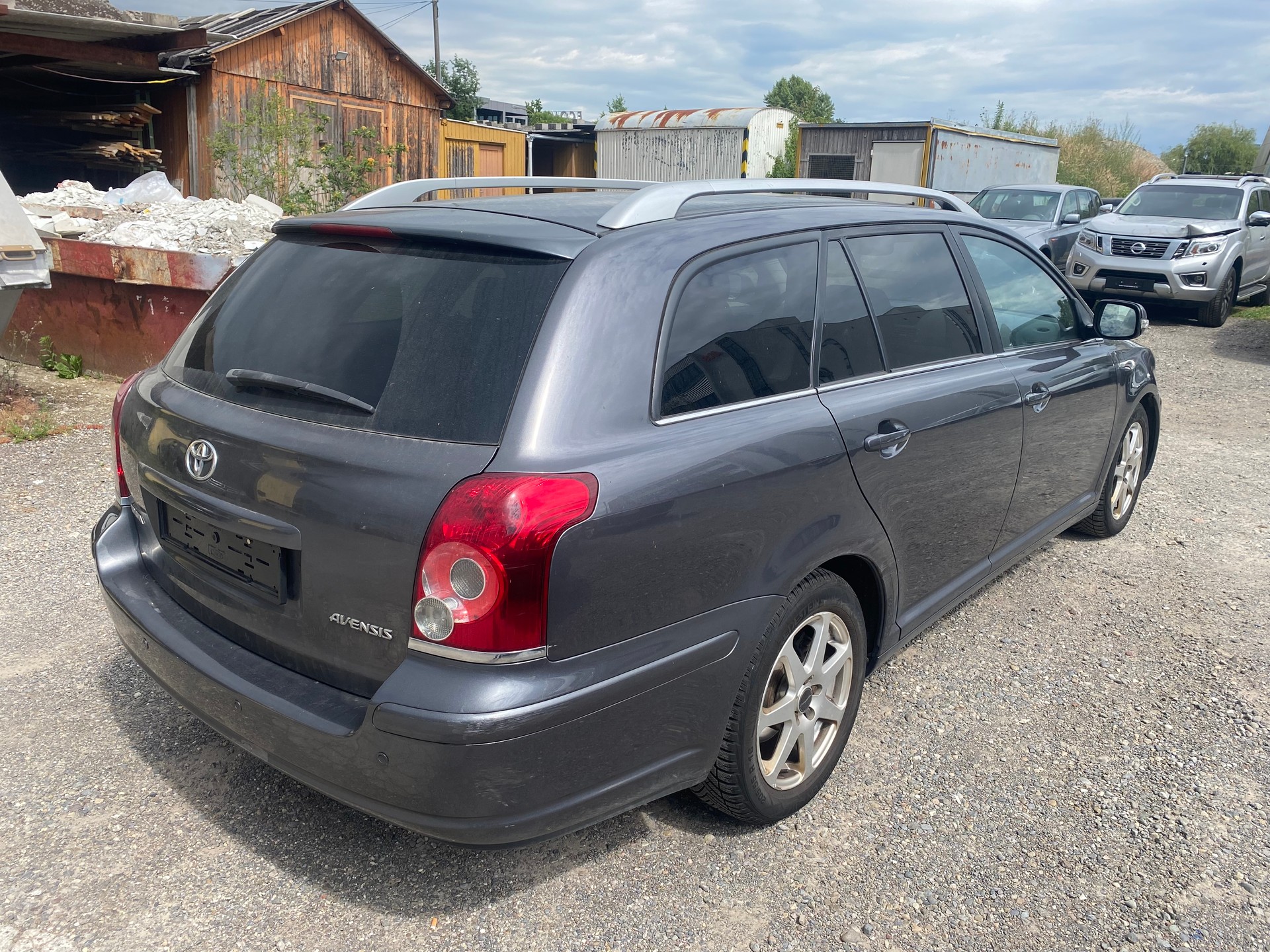 TOYOTA Avensis 2.0 D4 VVT-i Limited Sportswagon T-Step4-image-4