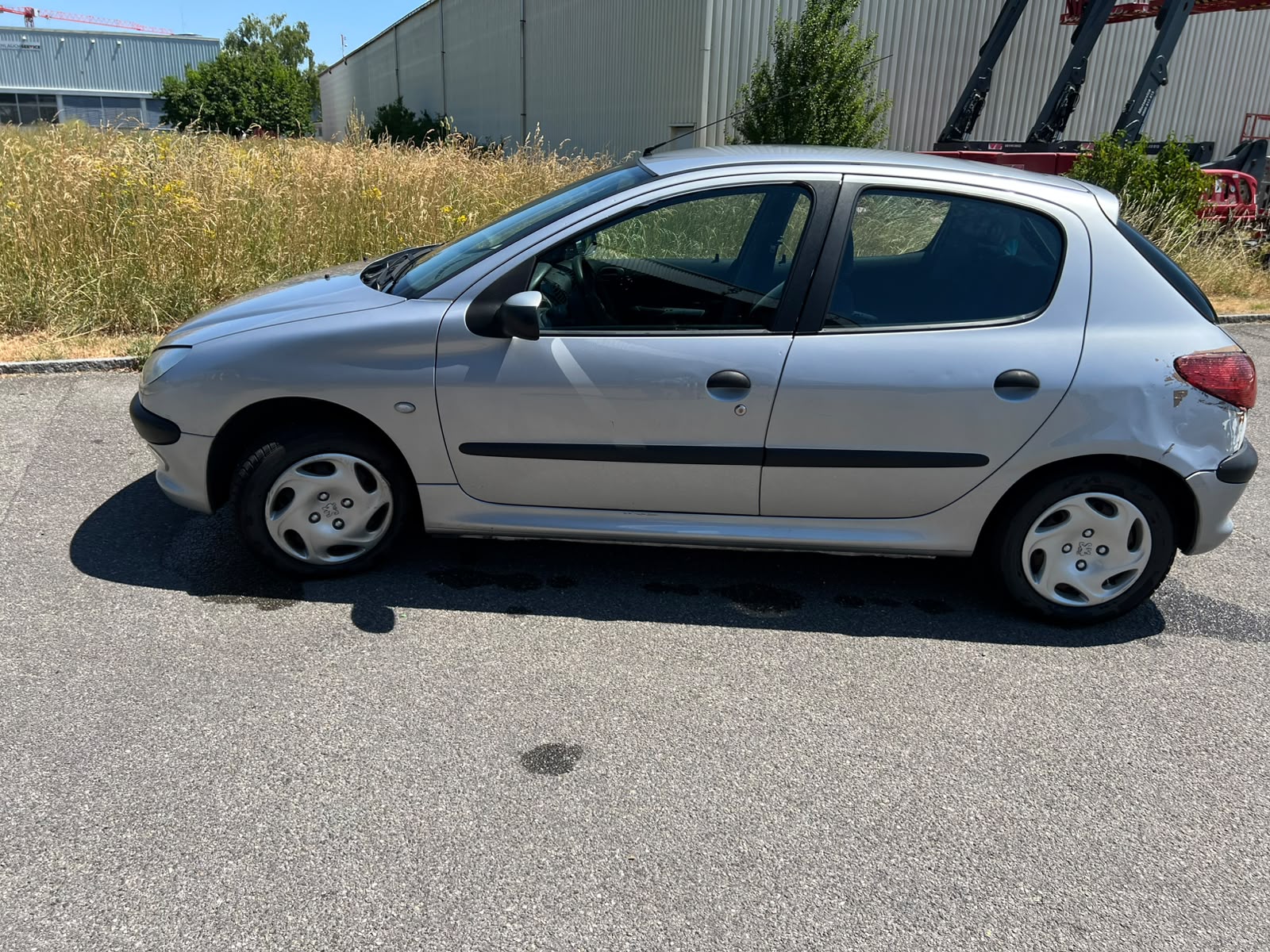 PEUGEOT 206 1.4 XT-image-7