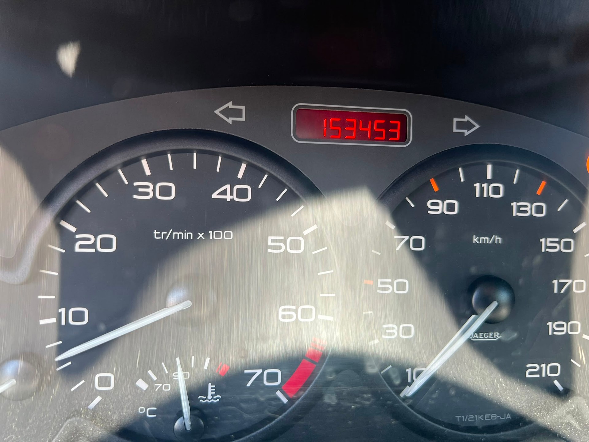 PEUGEOT 206 1.4 XT-image-9