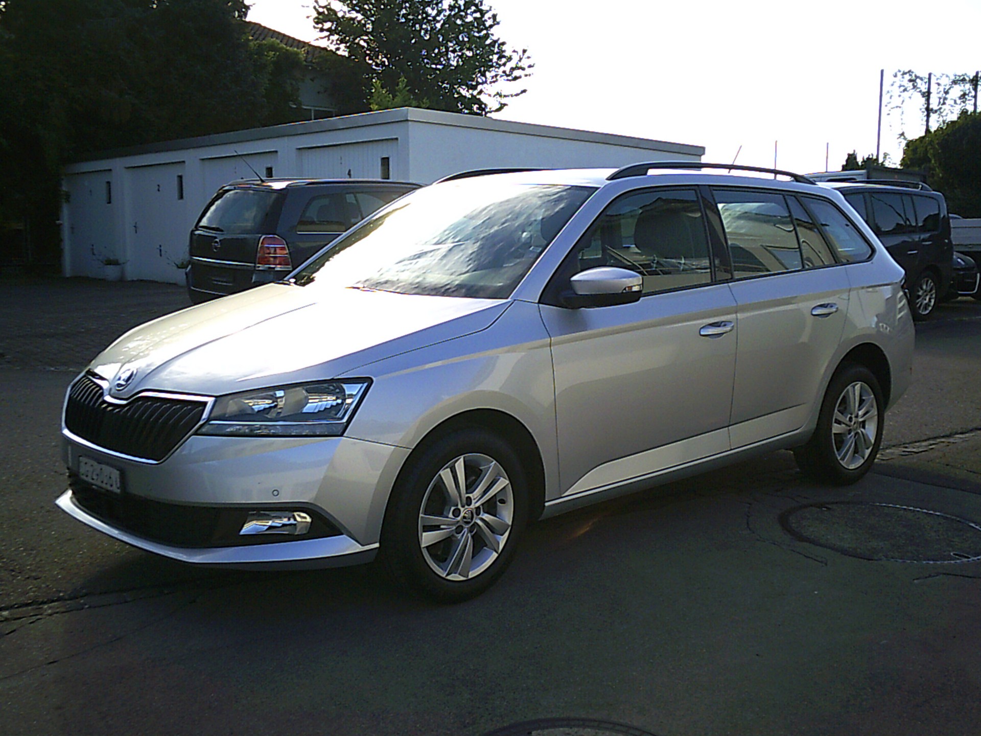 SKODA Fabia Combi 1.0 TSI Ambition-image-5
