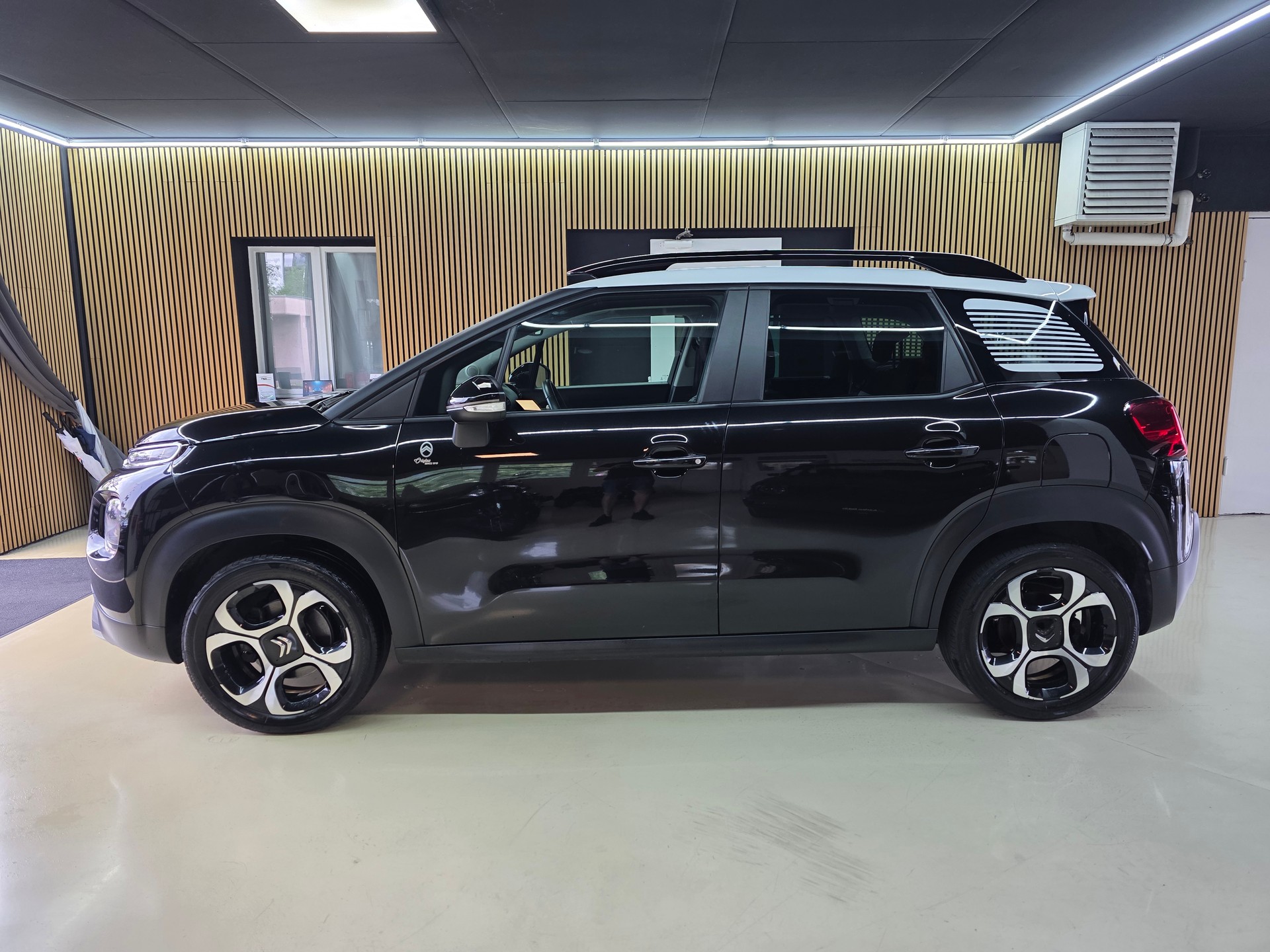 CITROEN C3 Aircross 1.2i PureTech Origins-image-3
