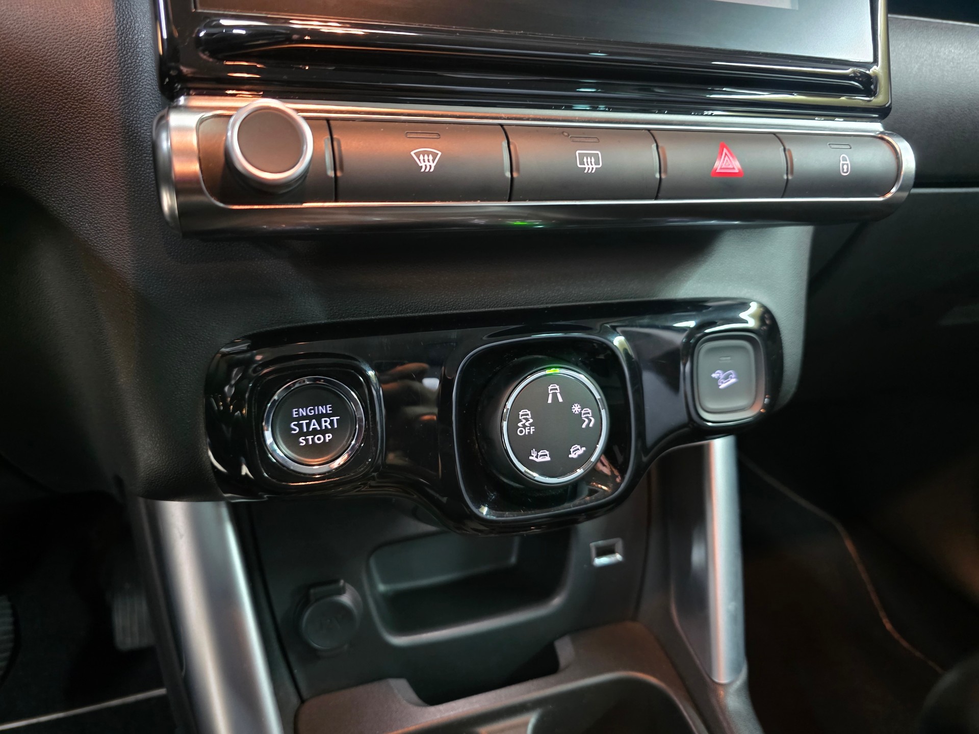 CITROEN C3 Aircross 1.2i PureTech Origins-image-15