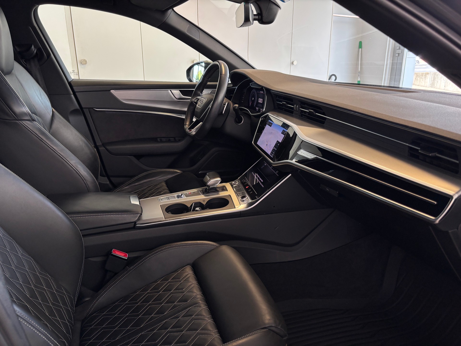 AUDI A6 Avant 50 TDI S Line Sport quattro tiptronic-image-9