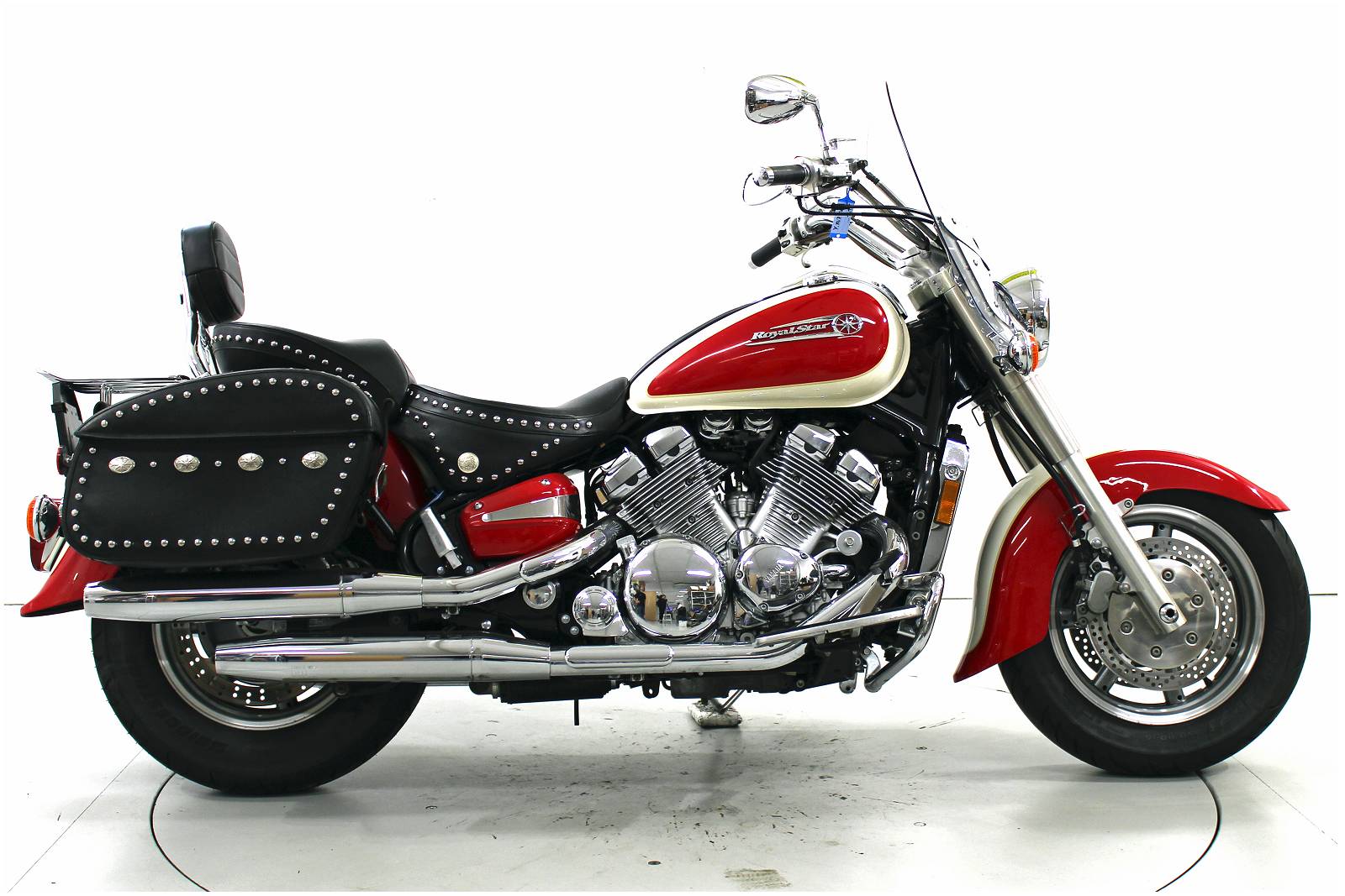 YAMAHA XVZ 1300-showroom-element-3