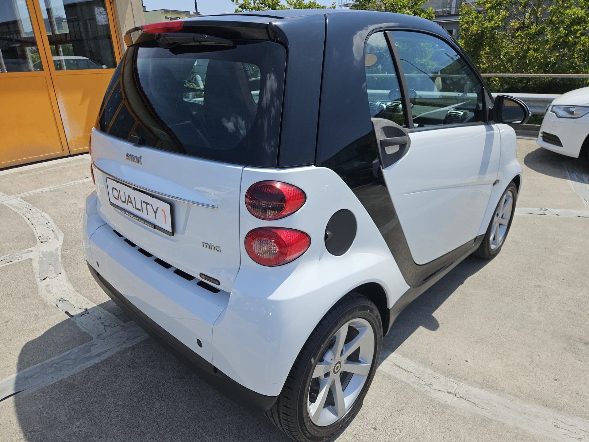 SMART fortwo swiss edition mhd softouch-image-3