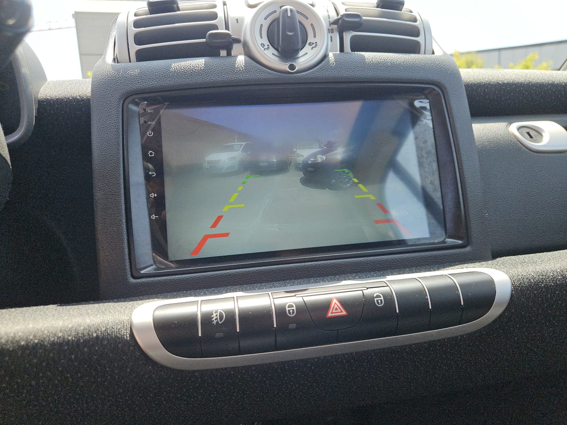 SMART fortwo swiss edition mhd softouch-image-11