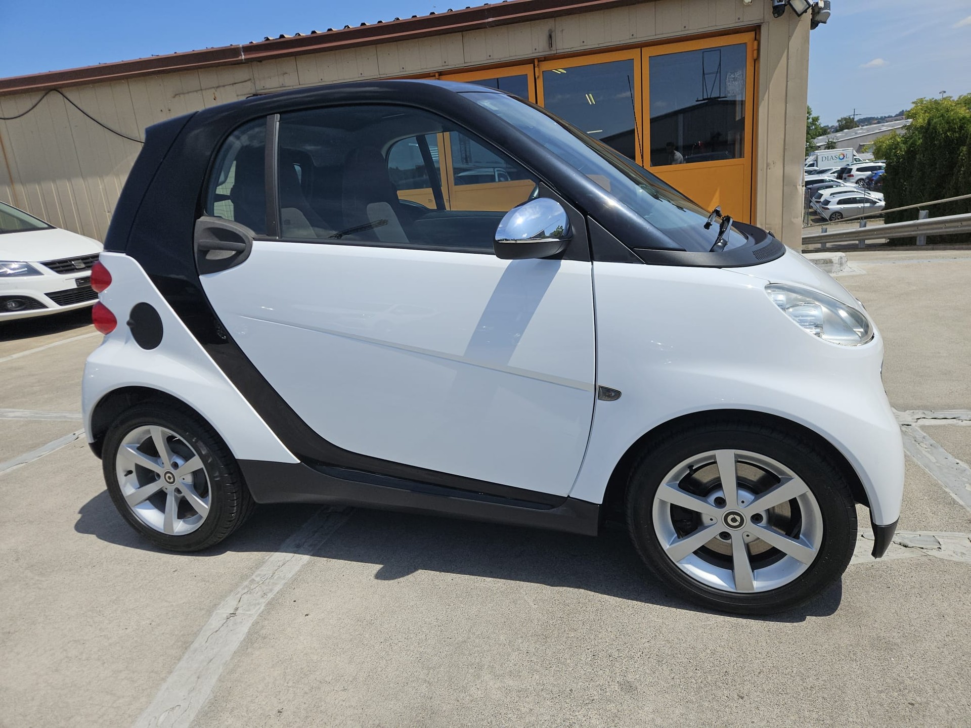 SMART fortwo swiss edition mhd softouch-image-4