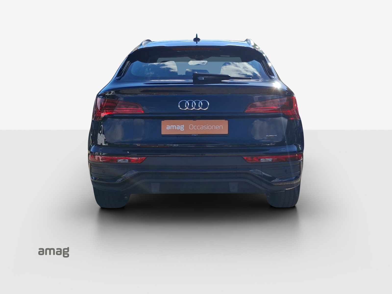 AUDI Q5 Sportback 40 TDI S line quattro S-tronic-image-3