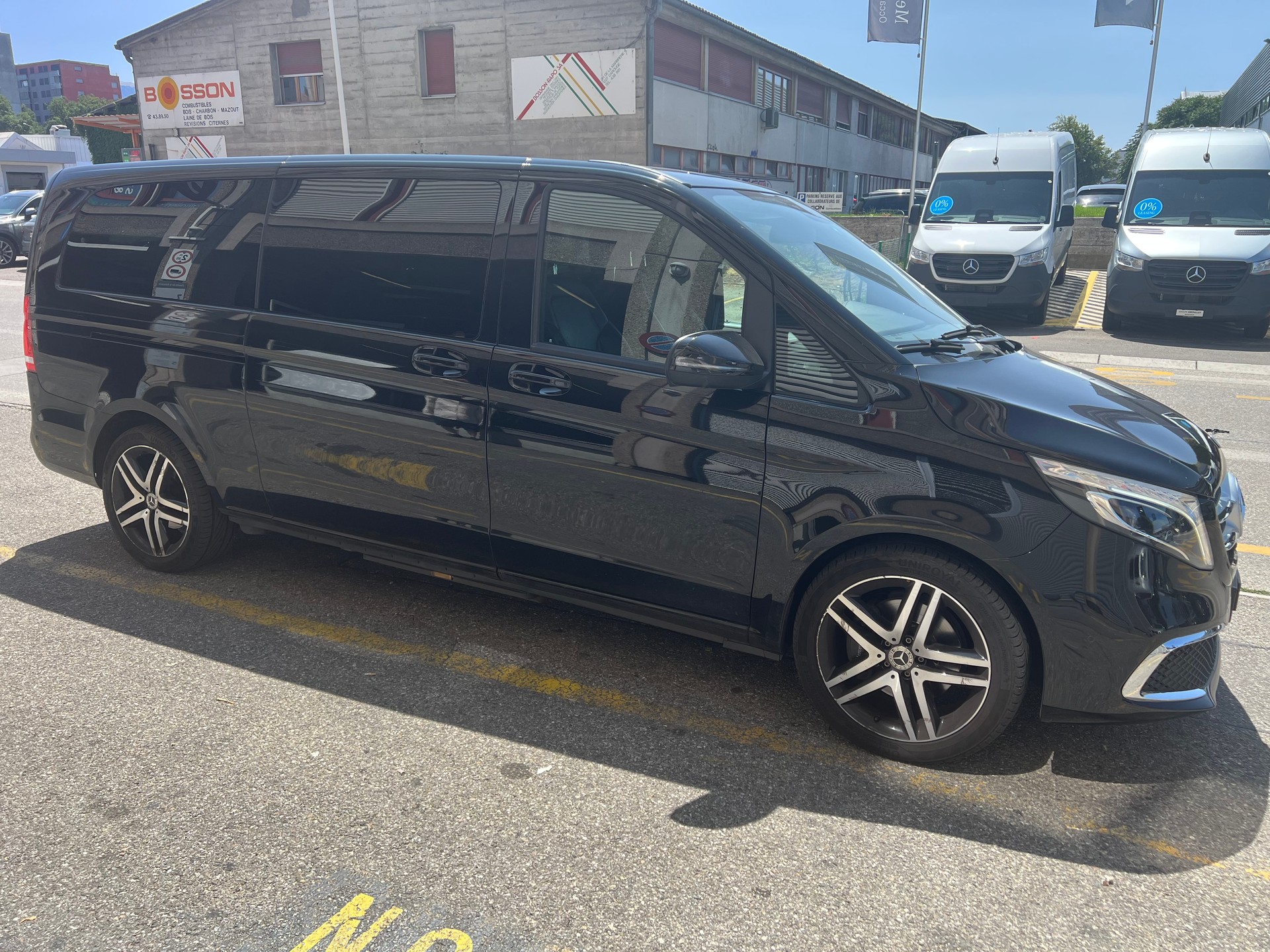MERCEDES-BENZ V 300 d Swiss Ed. extr.lg. 4m-image-0