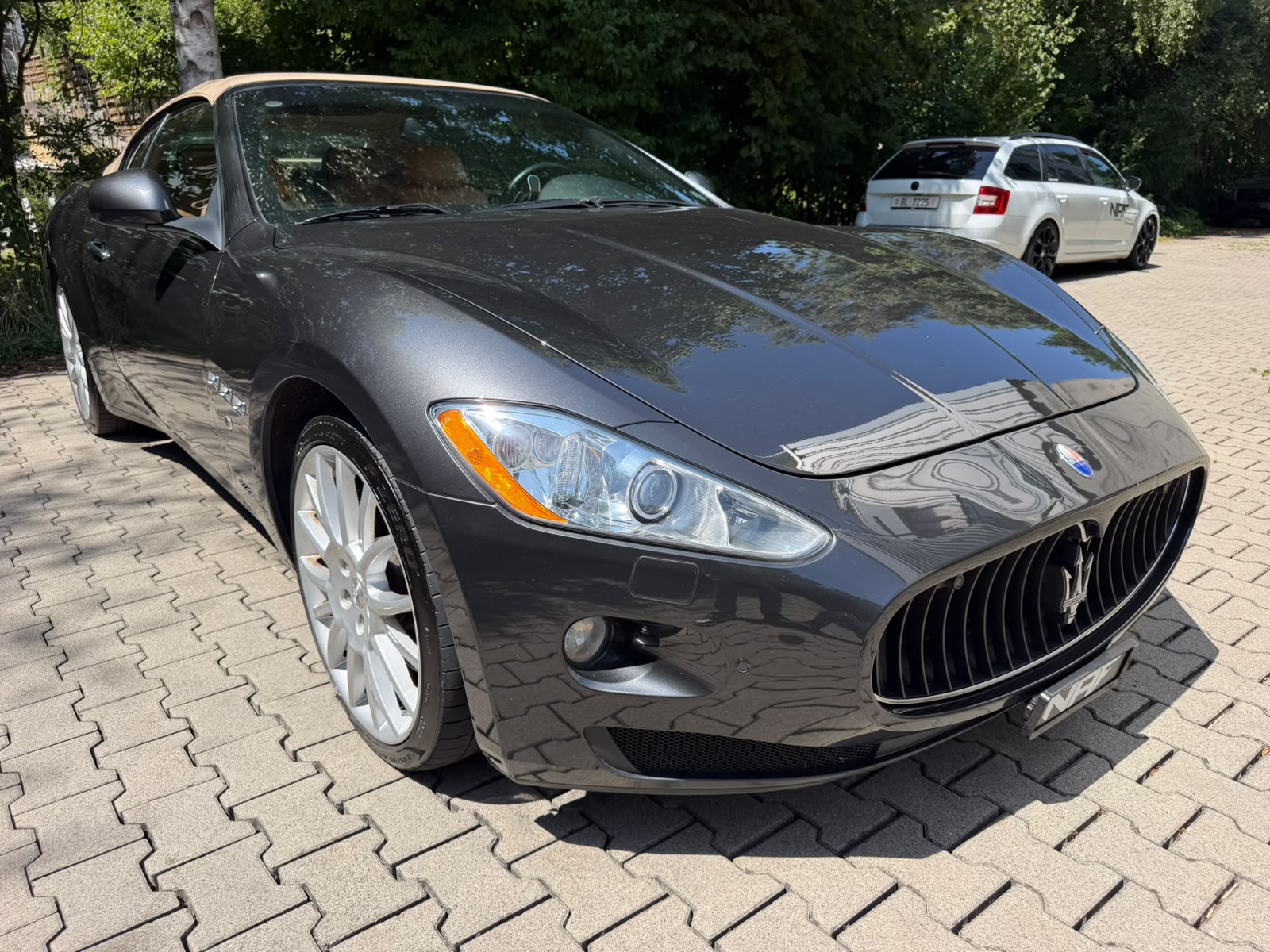 MASERATI GranCabrio Automatica-image-9