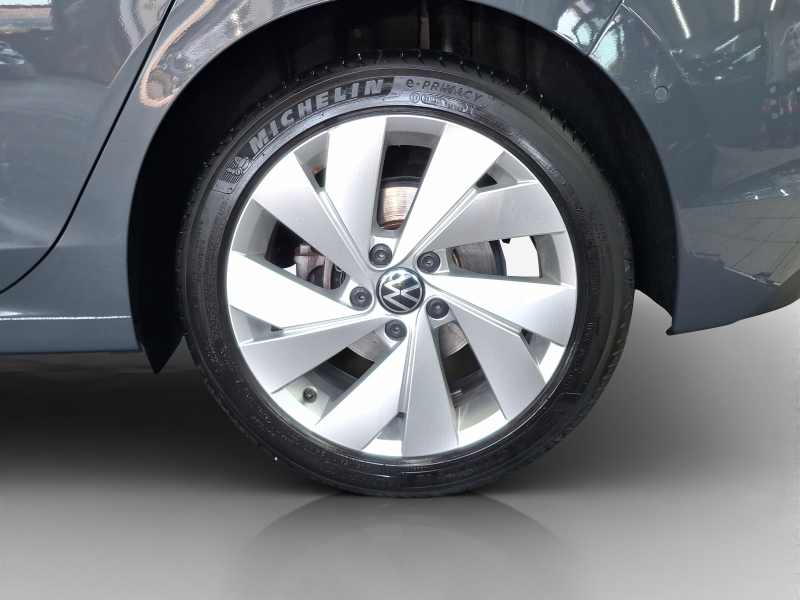 VW Golf 1.5 eTSI mHEV ACT Style DSG-image-13