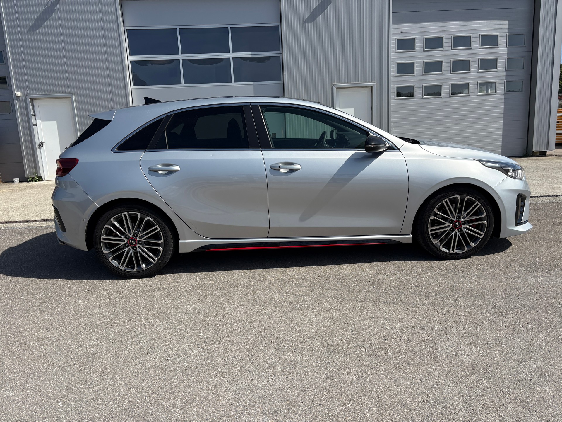 KIA Ceed 1.6 T-GDi GT DCT-image-6