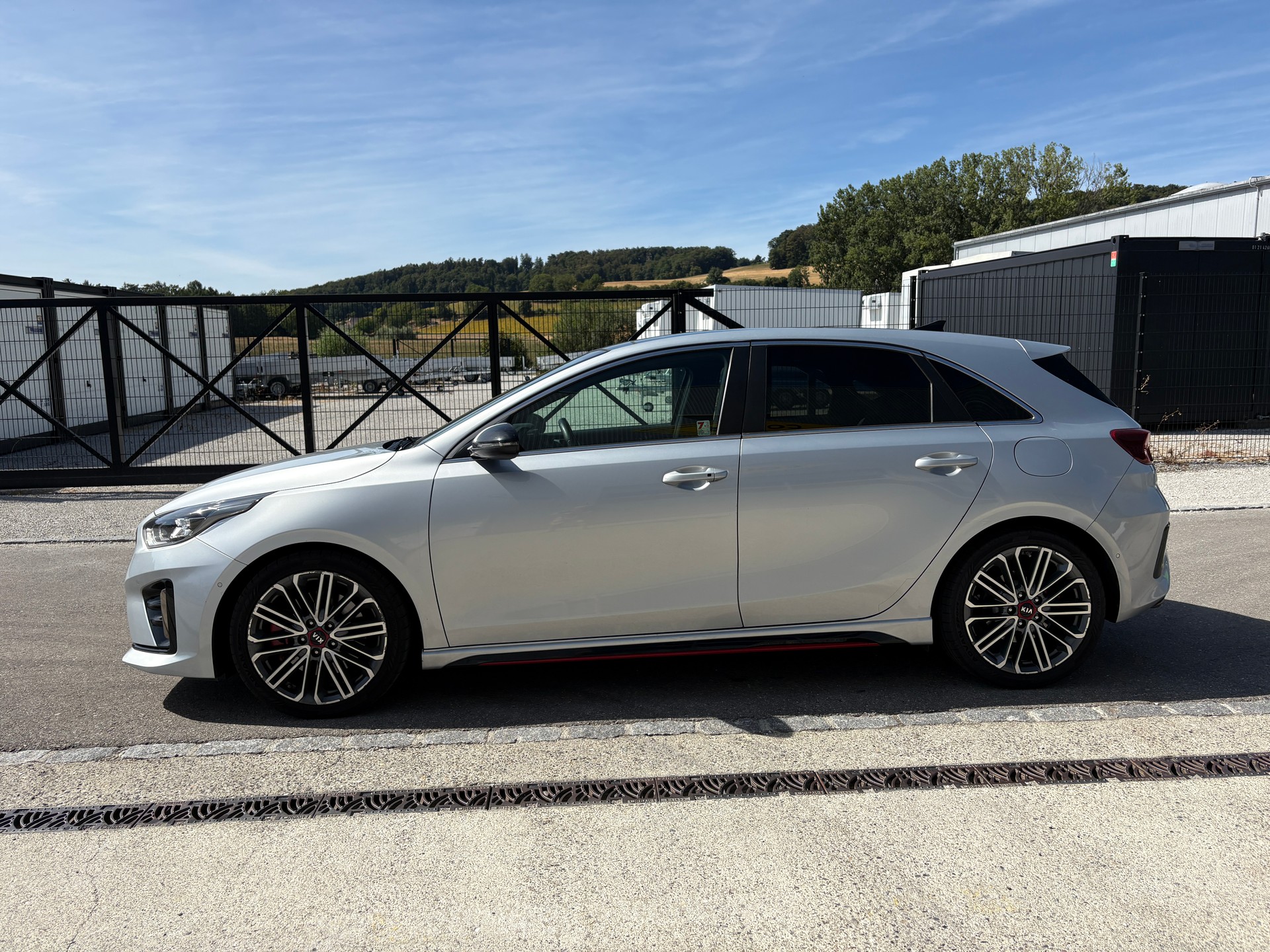 KIA Ceed 1.6 T-GDi GT DCT-image-2