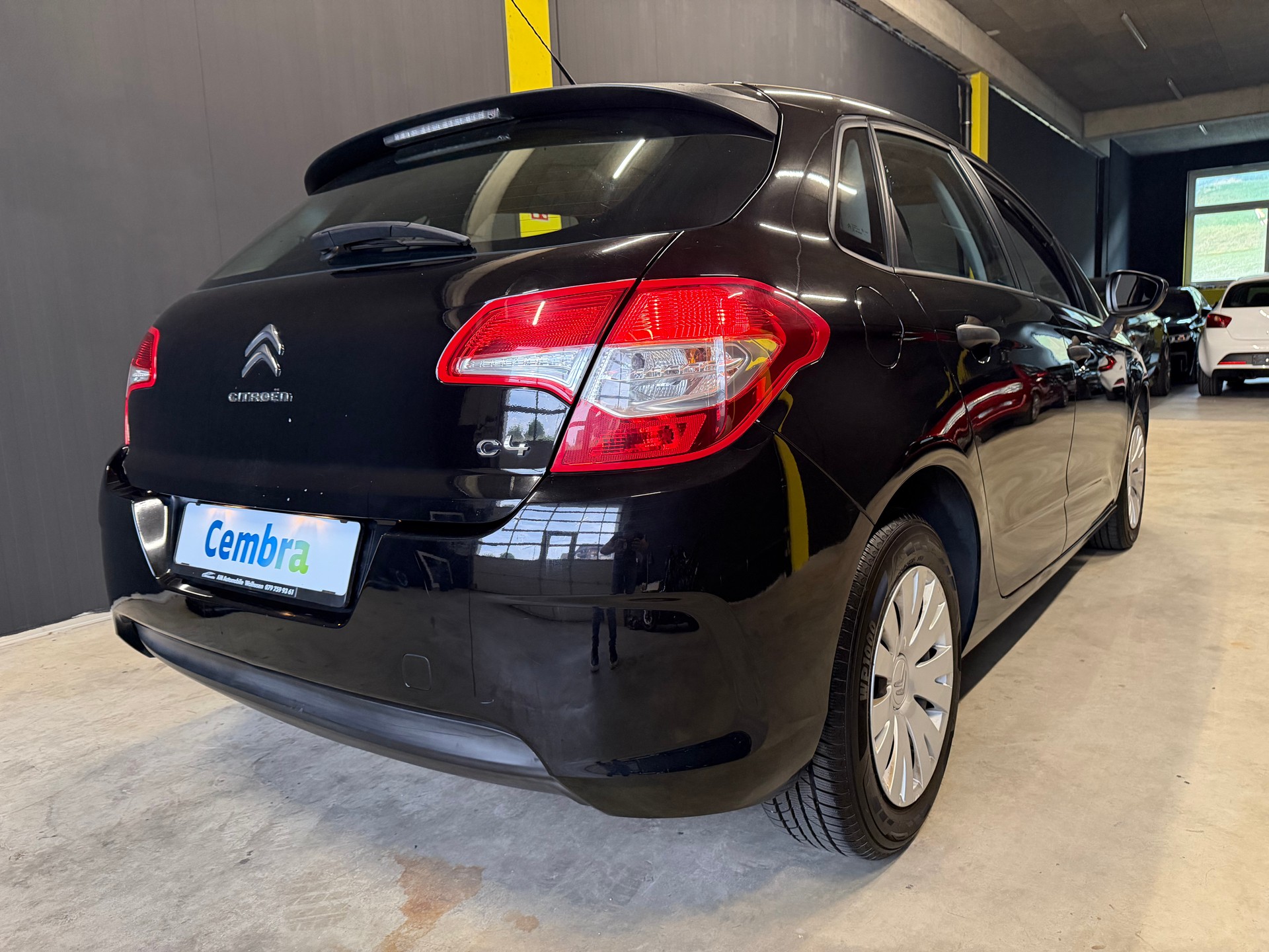 CITROEN C4 Berline 1.4 VTi Attraction-image-3
