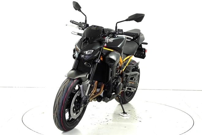 KAWASAKI Z 900 ABS-showroom-element-2
