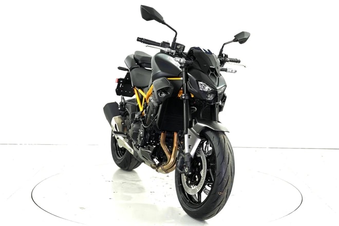 KAWASAKI Z 900 ABS-showroom-element-1