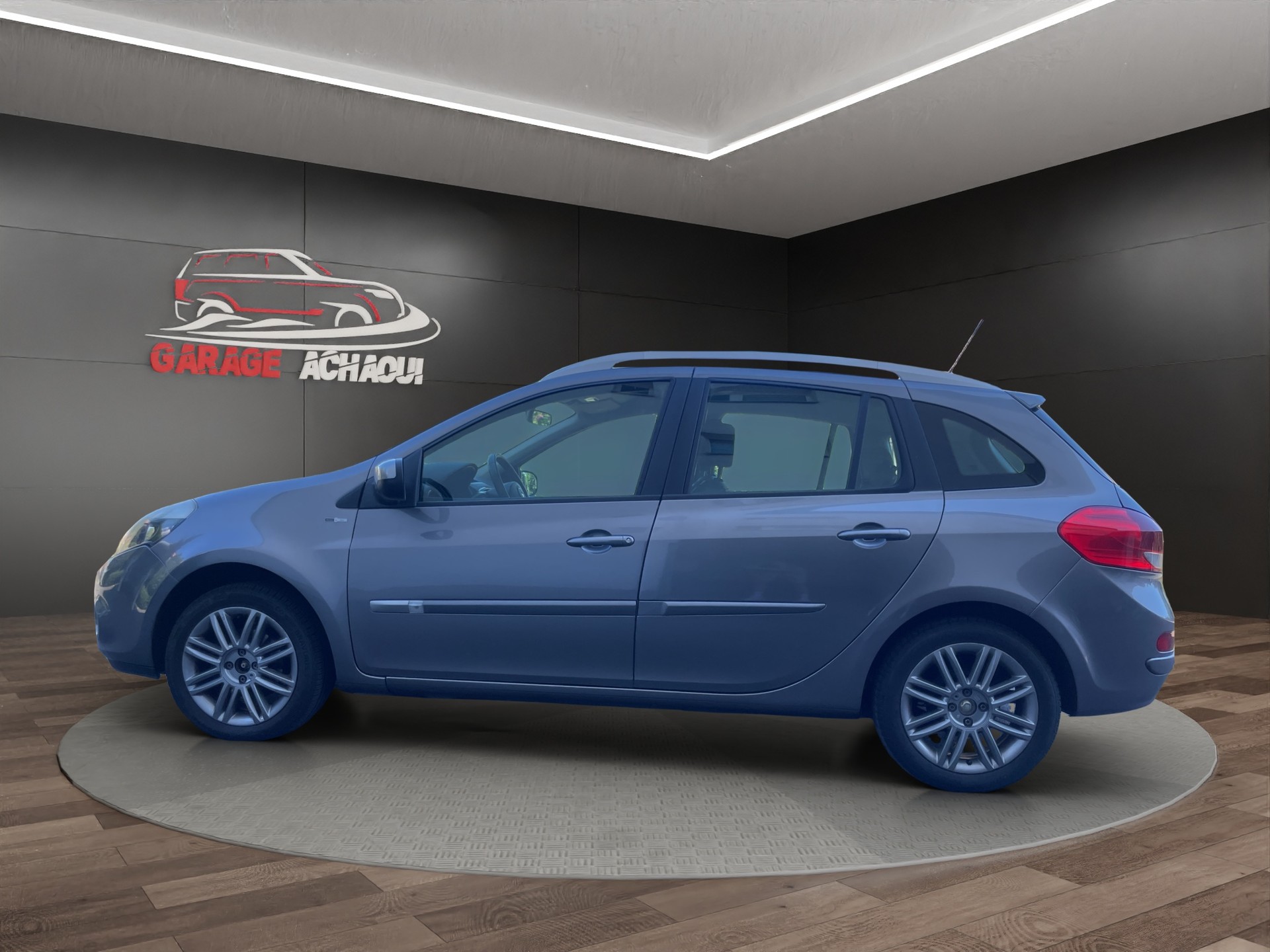RENAULT Clio Grandtour 1.2 16V Turbo Night&Day-image-2