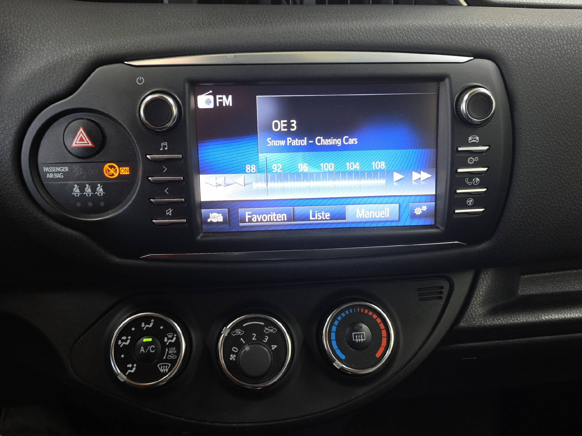 TOYOTA Yaris 1.5 VVT-iE Trend-image-8