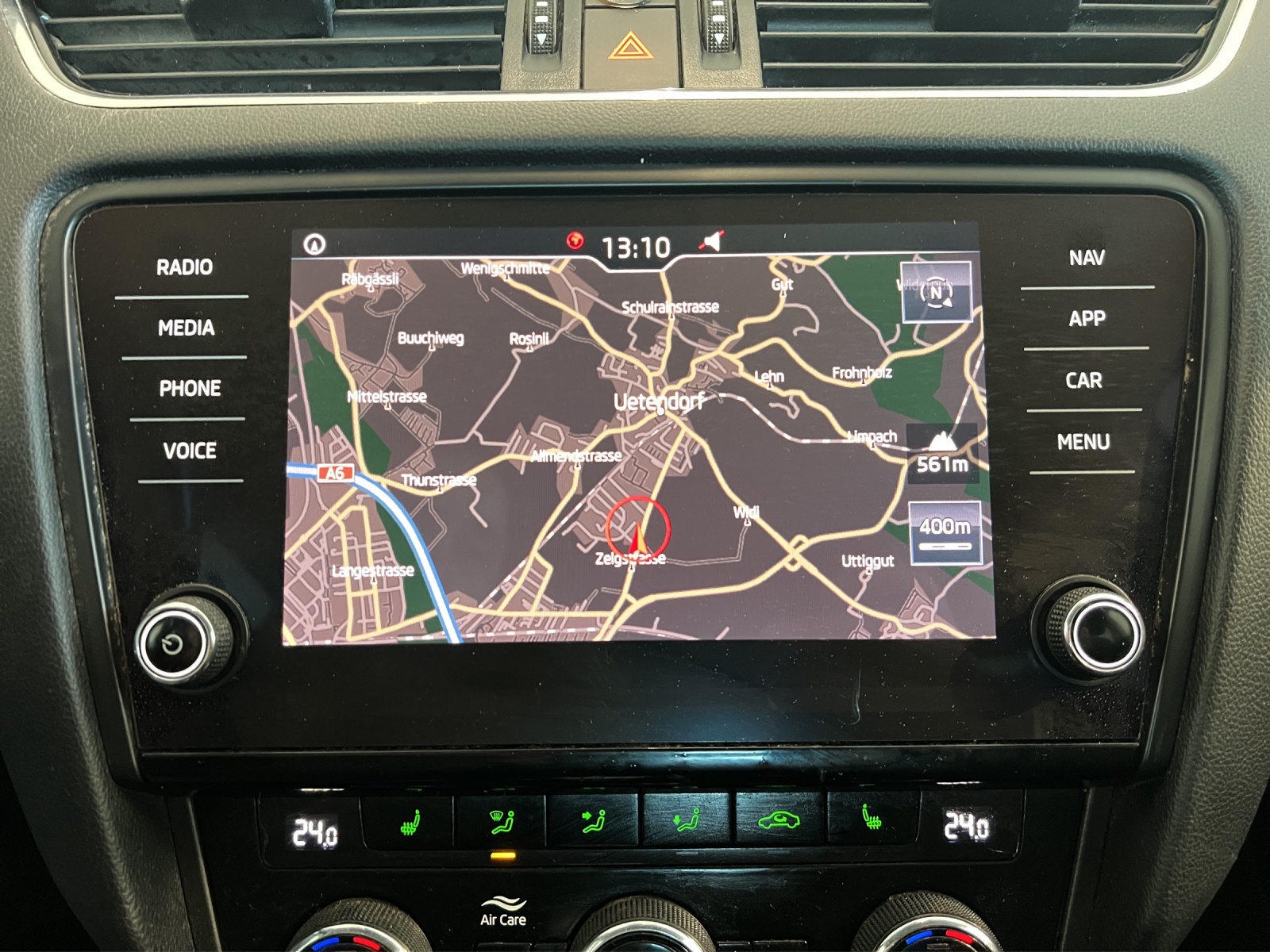 SKODA Octavia Combi 2.0 TDI Soleil 4x4 DSG-image-10