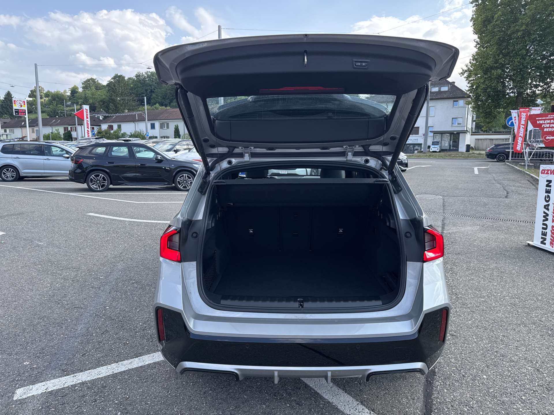 BMW X1 xDrive 25e M Sport 245PS Automat-image-7