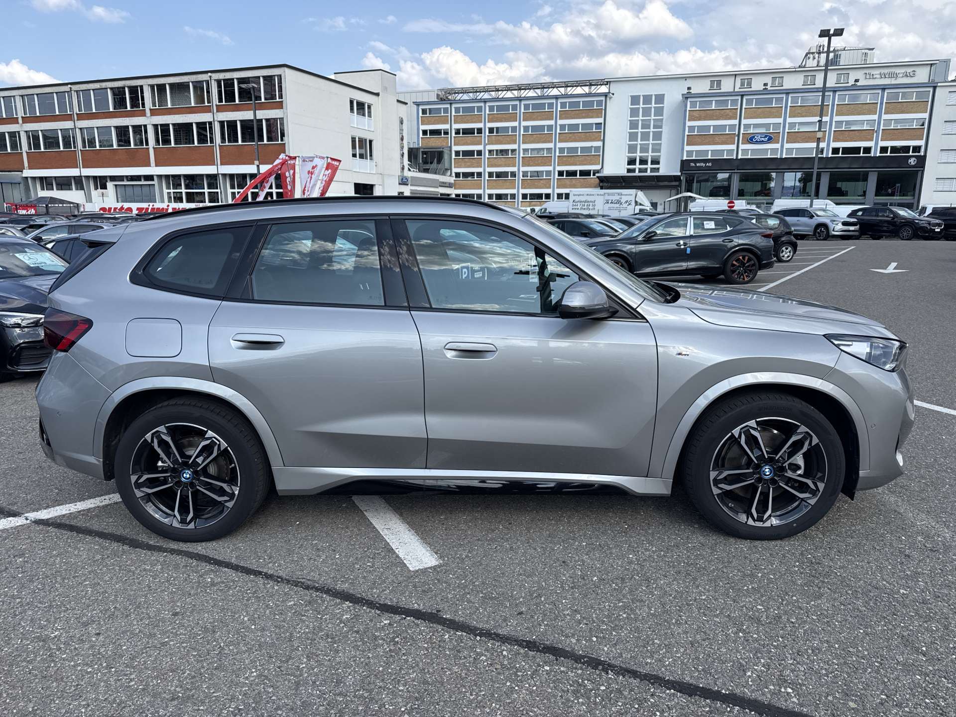 BMW X1 xDrive 25e M Sport 245PS Automat-image-10