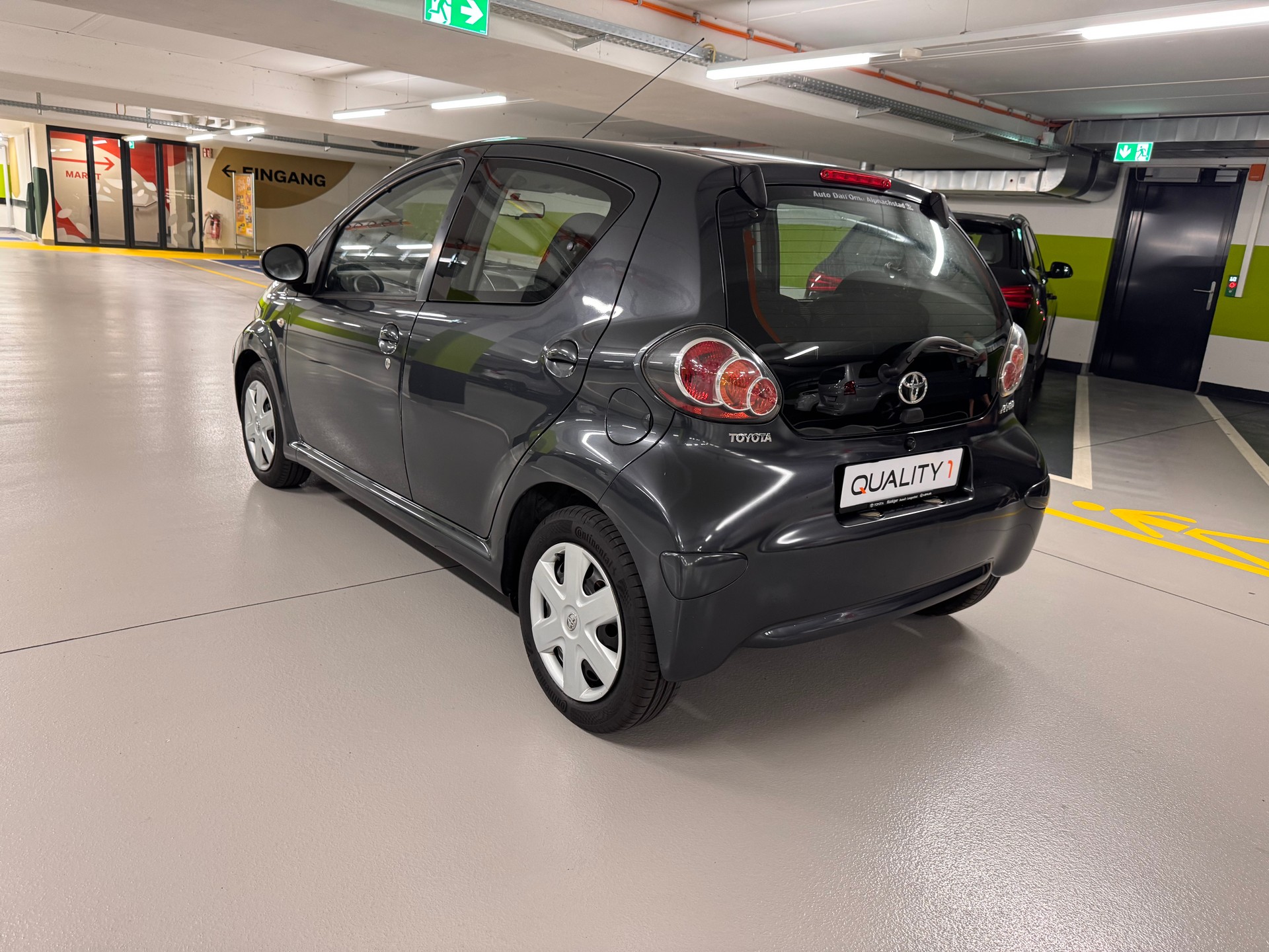 TOYOTA Aygo 1.0 Linea Terra-image-6