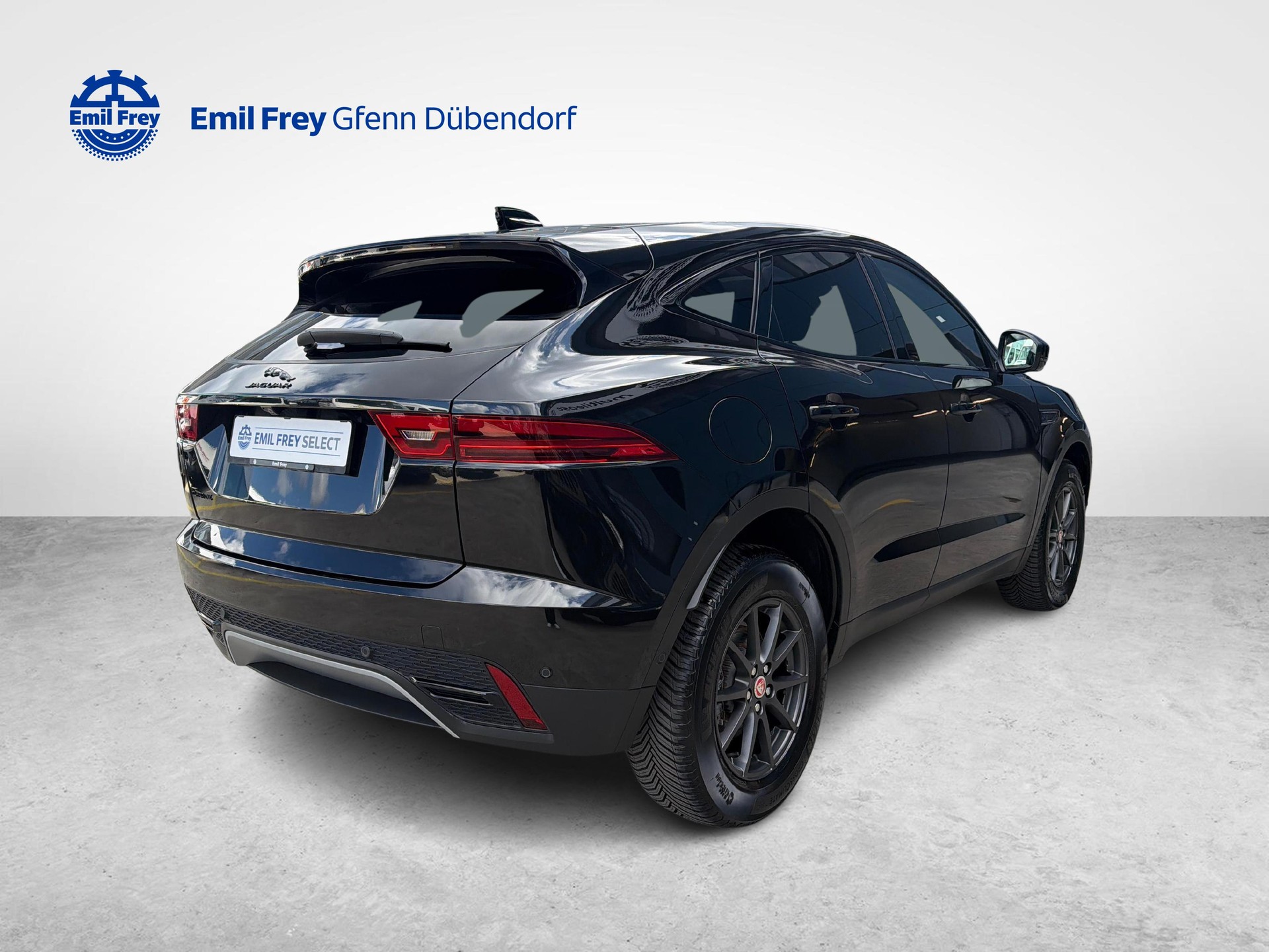 JAGUAR E-Pace 2.0 D I4 165 AWD-image-4