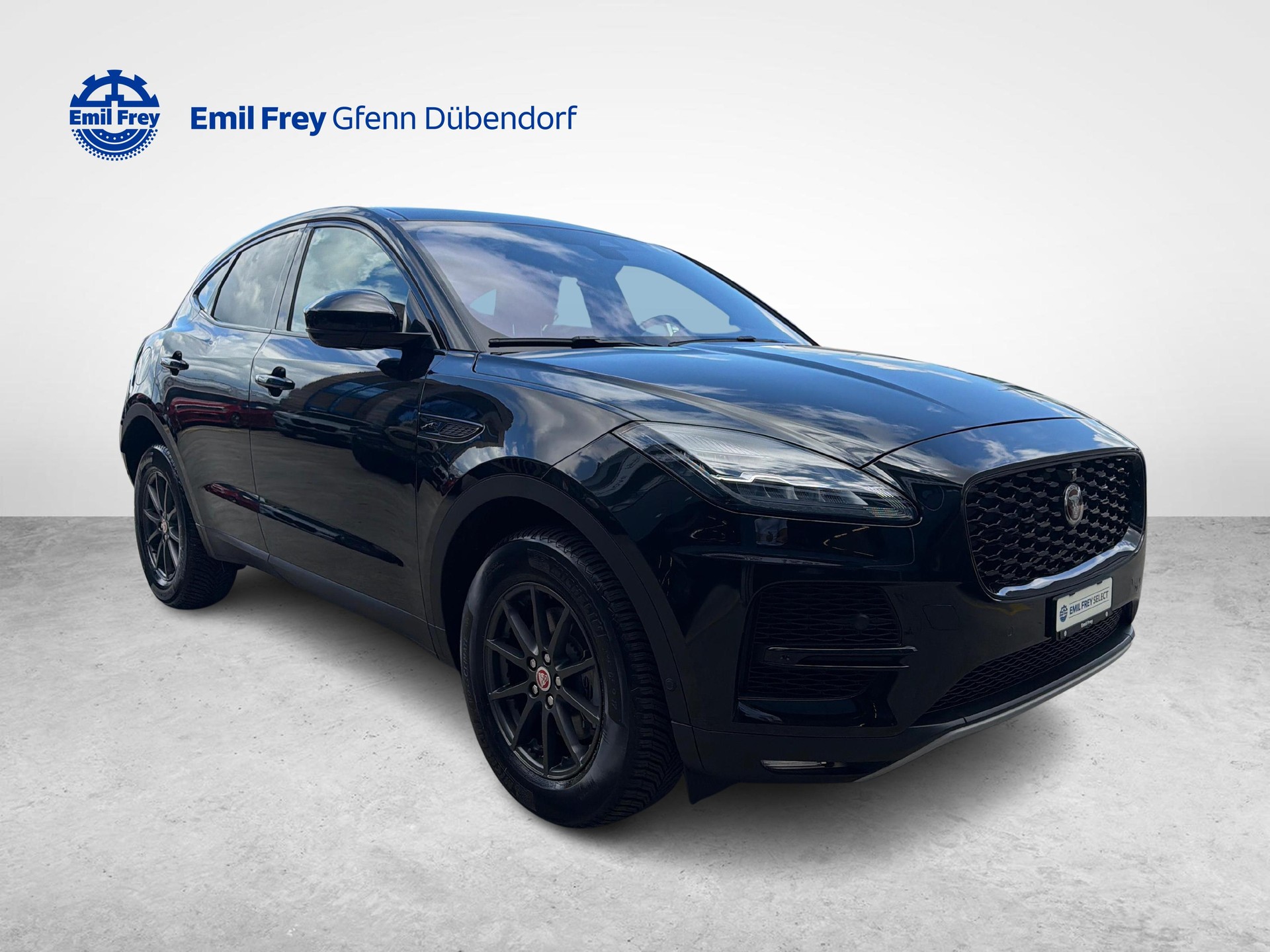JAGUAR E-Pace 2.0 D I4 165 AWD-image-6