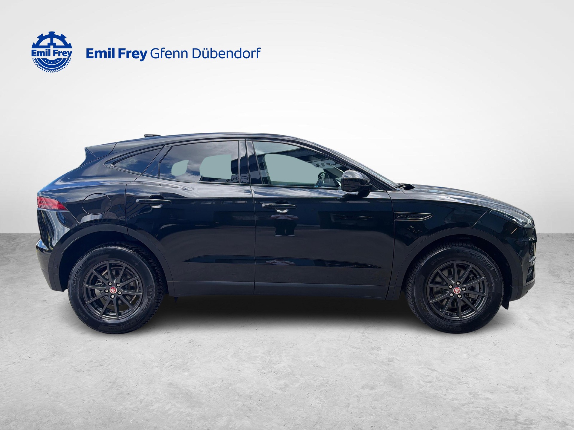 JAGUAR E-Pace 2.0 D I4 165 AWD-image-5