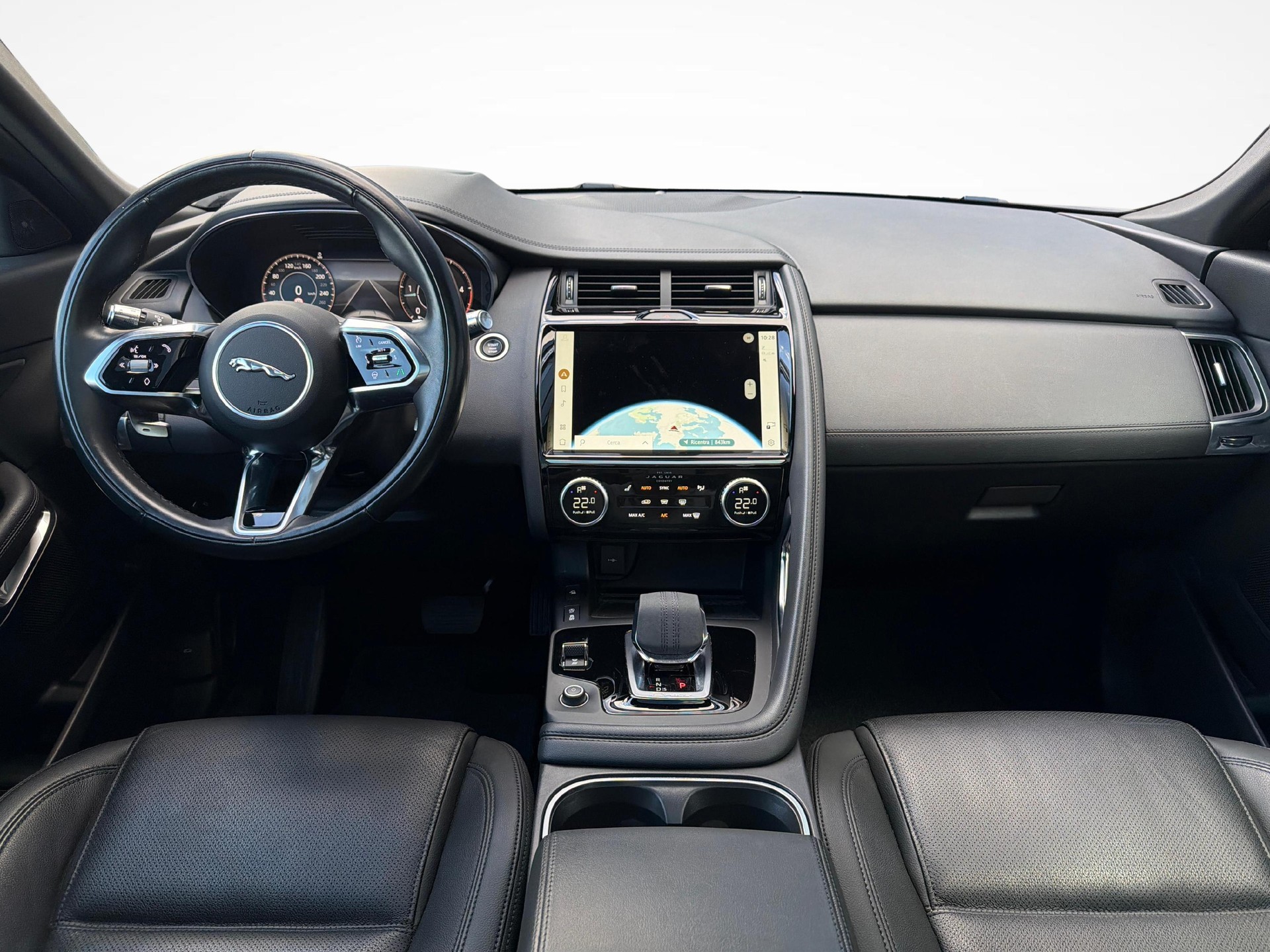 JAGUAR E-Pace 2.0 D I4 165 AWD-image-8