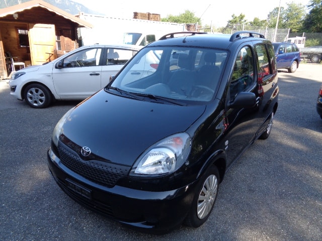 TOYOTA Yaris Verso 1.3 Linea Sol-image-1