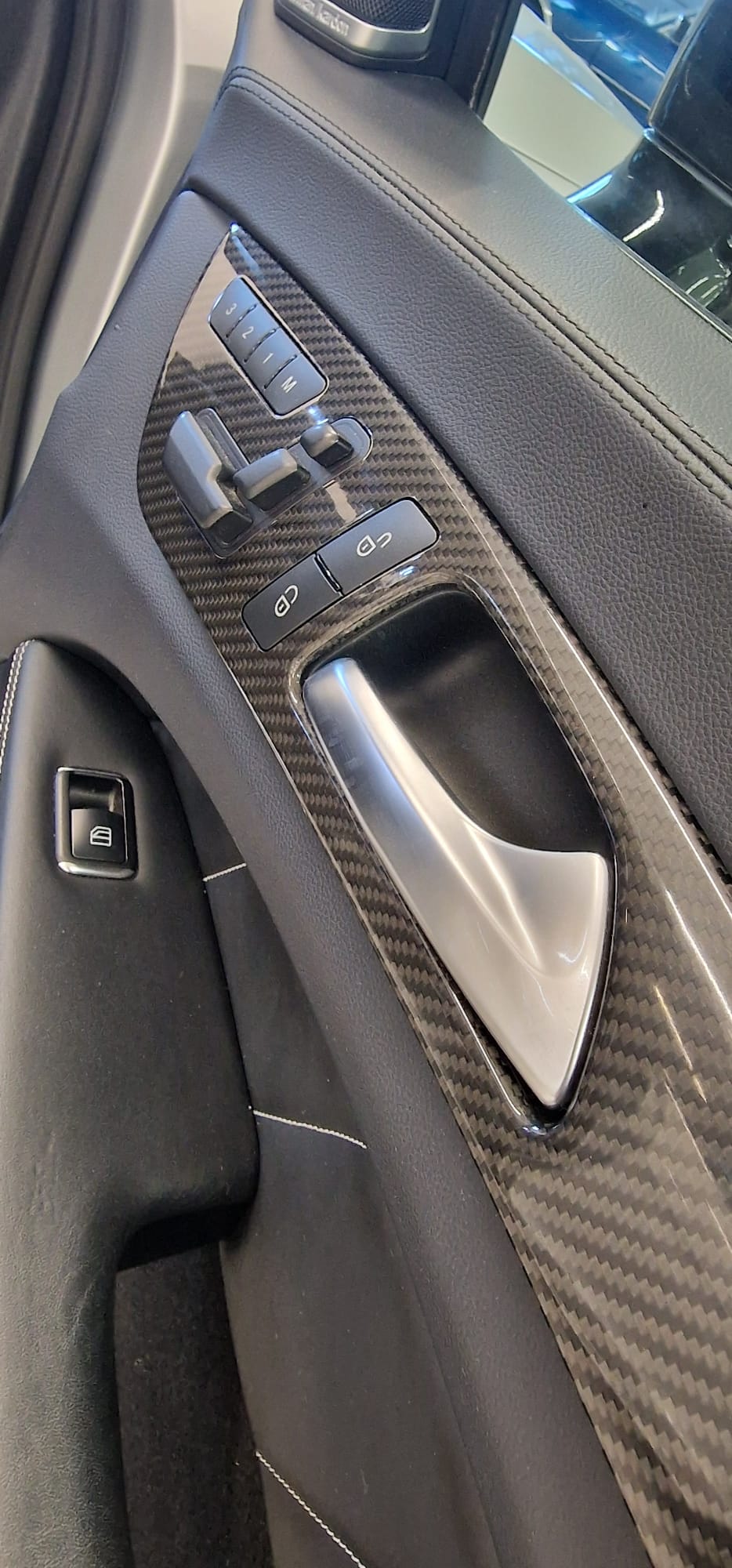 MERCEDES-BENZ CLS Shooting Brake 63 AMG S 4Matic Speedshift MCT-image-13
