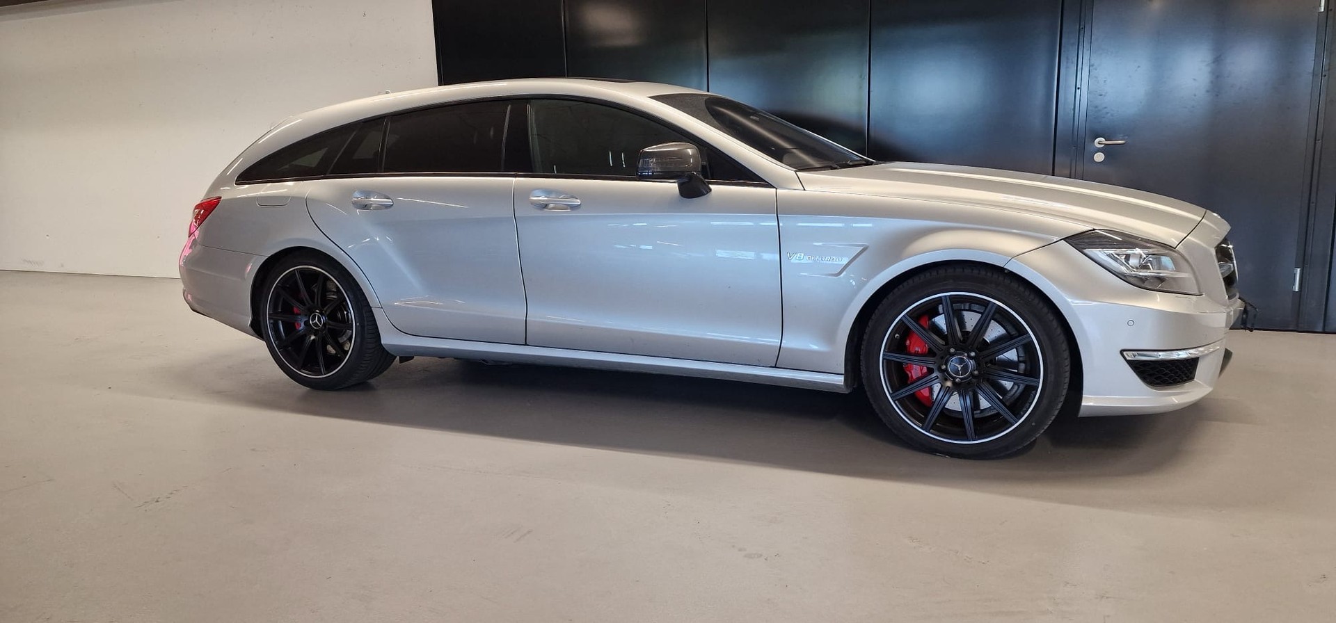 MERCEDES-BENZ CLS Shooting Brake 63 AMG S 4Matic Speedshift MCT-image-3