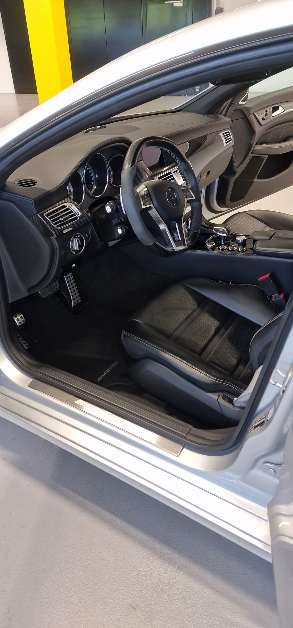 MERCEDES-BENZ CLS Shooting Brake 63 AMG S 4Matic Speedshift MCT-image-10